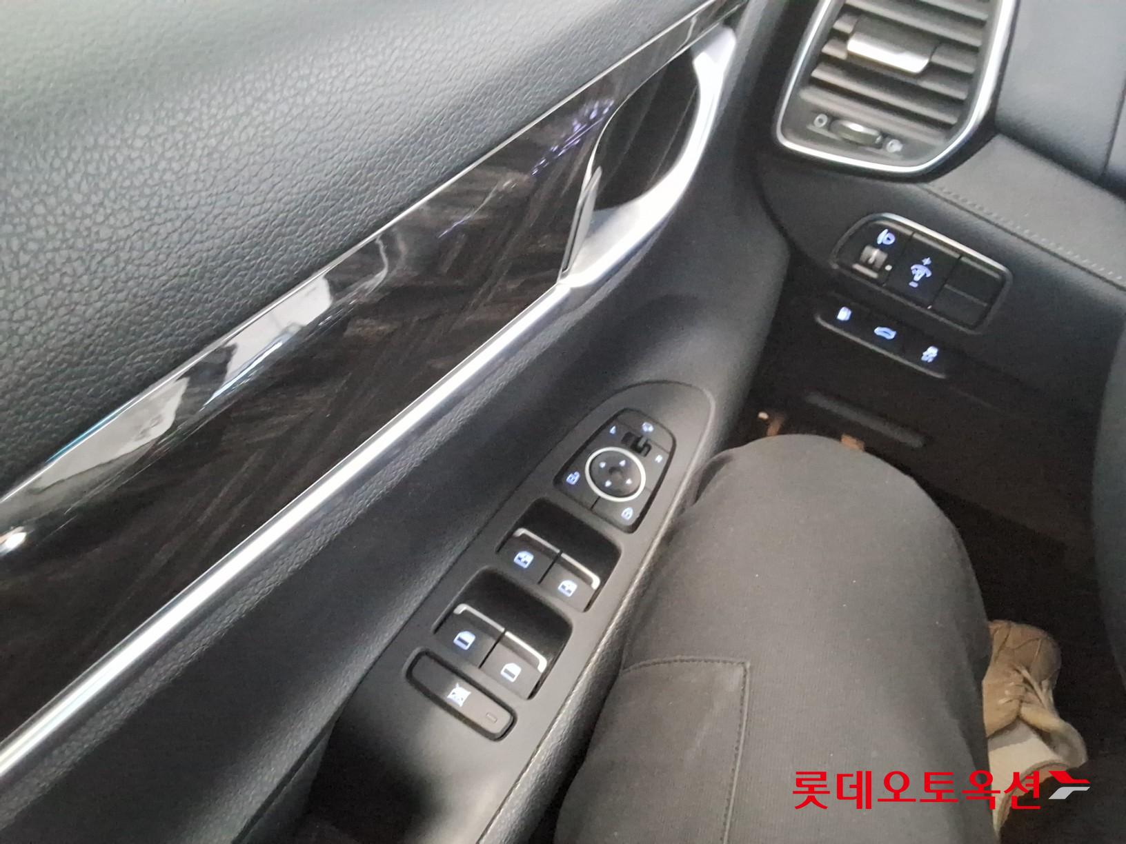 Hyundai Grandeur id 3816333 из Кореи 28