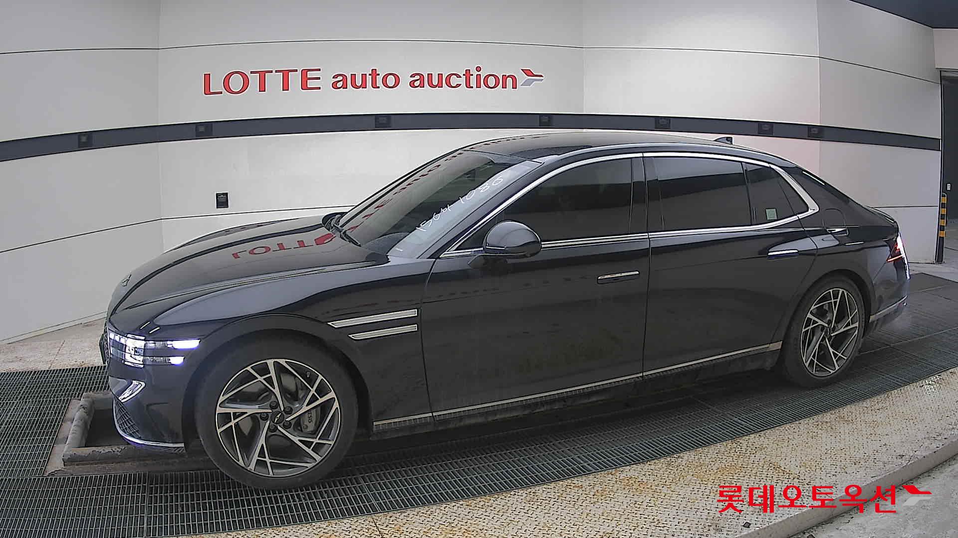 Hyundai G90 id 3816347 из Кореи 12