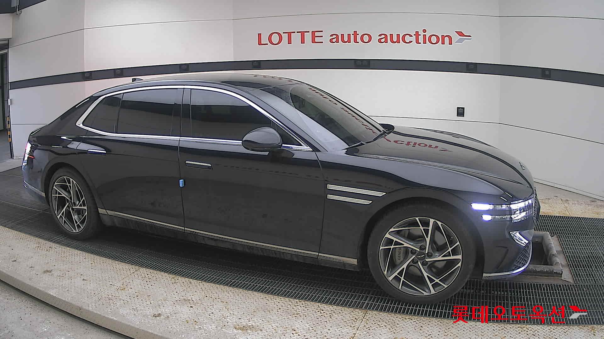 Hyundai G90 id 3816347 из Кореи 17