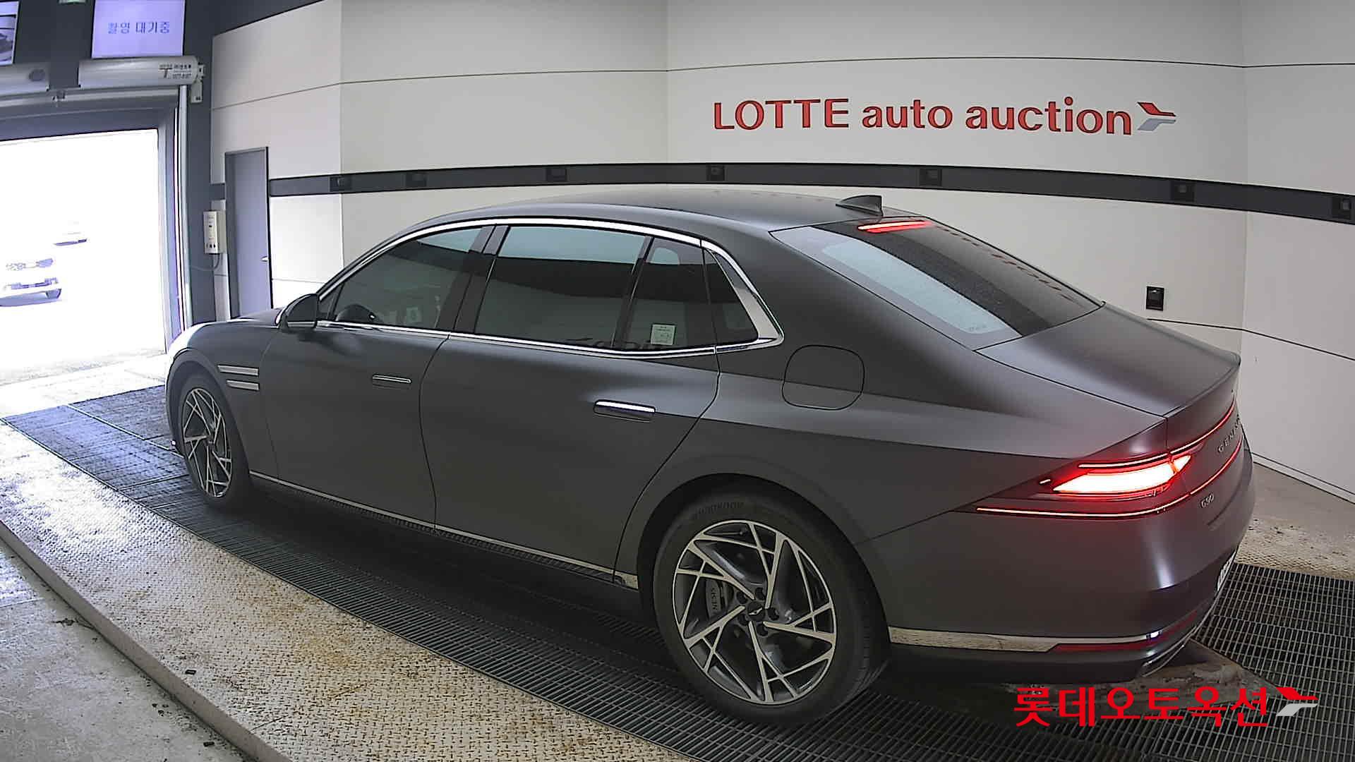 Hyundai G90 id 3803697 из Кореи 10