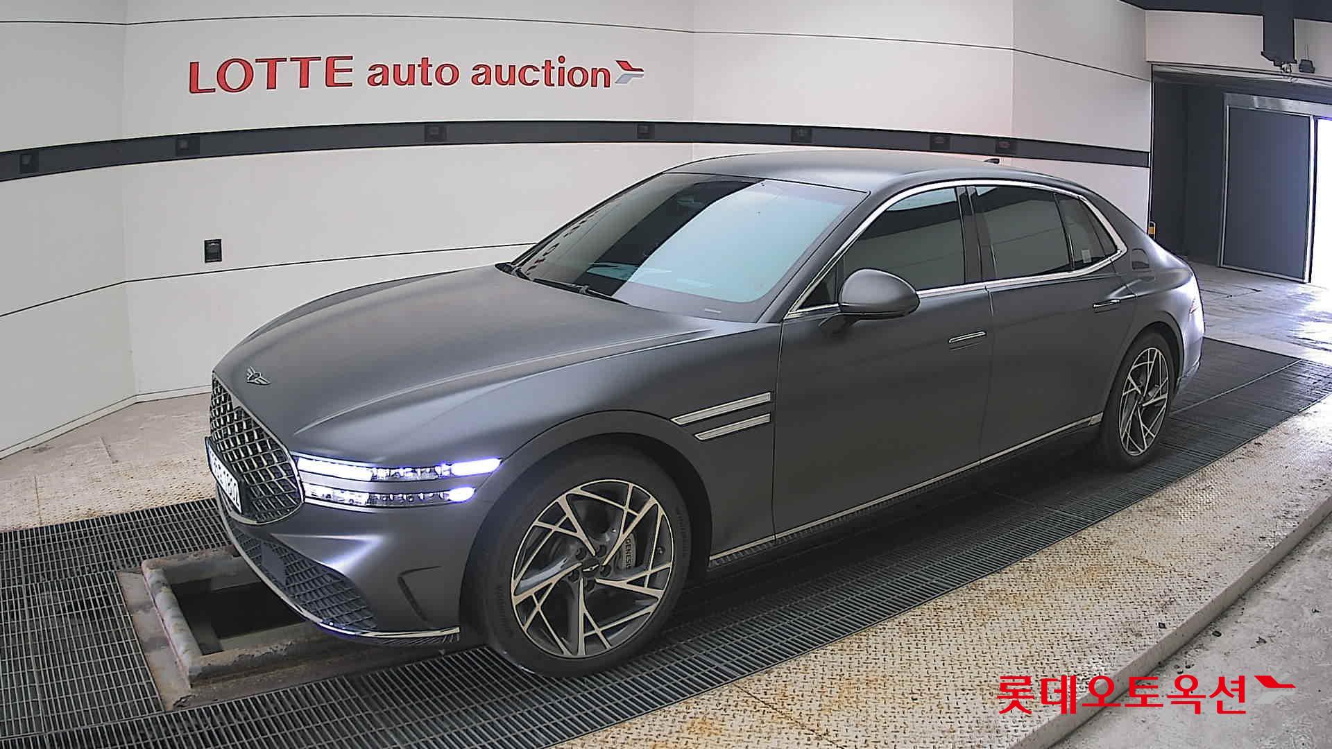 Hyundai G90 id 3803697 из Кореи 13