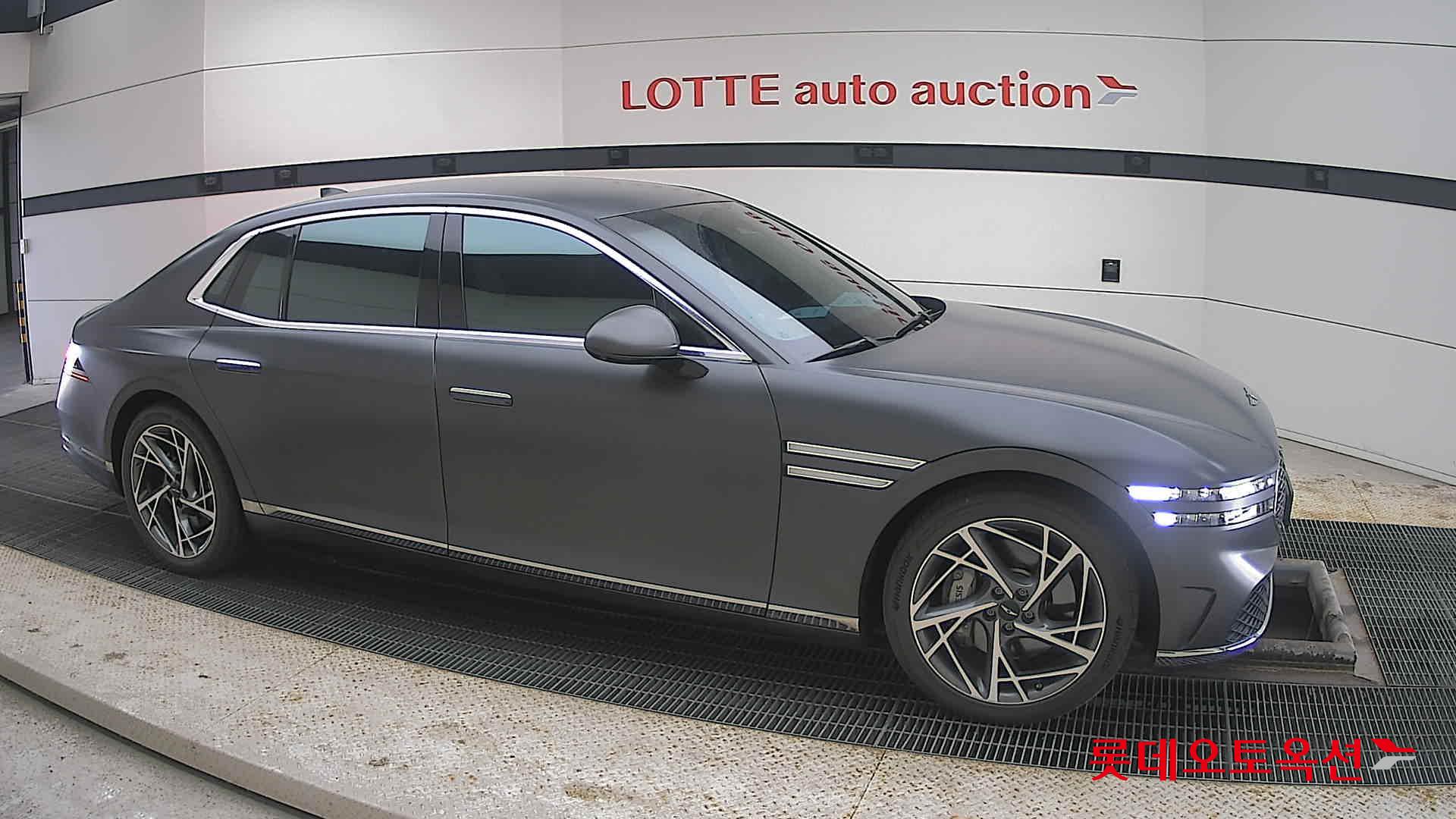 Hyundai G90 id 3803697 из Кореи 17