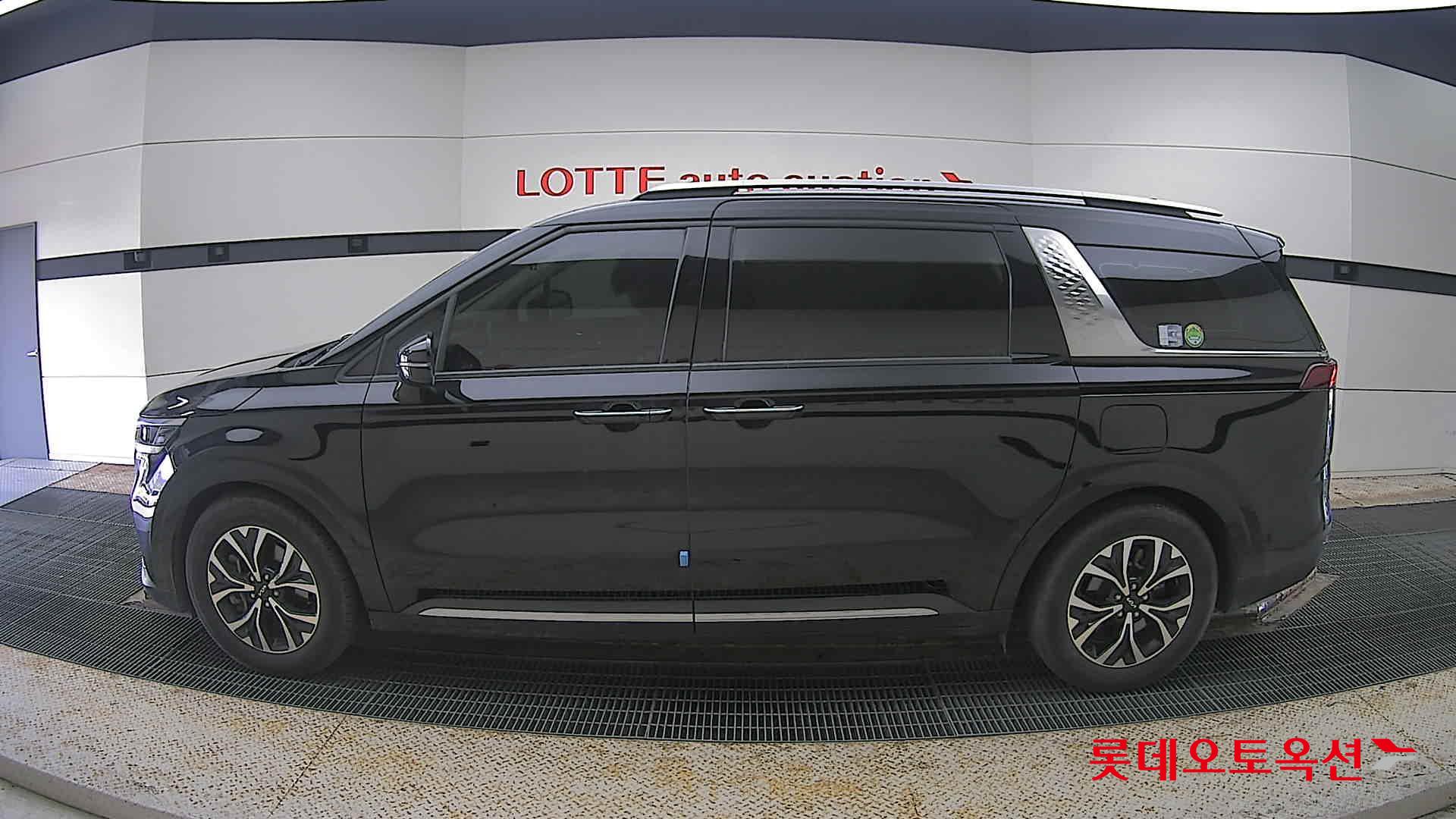 Kia Carnival id 3803783 из Кореи 7