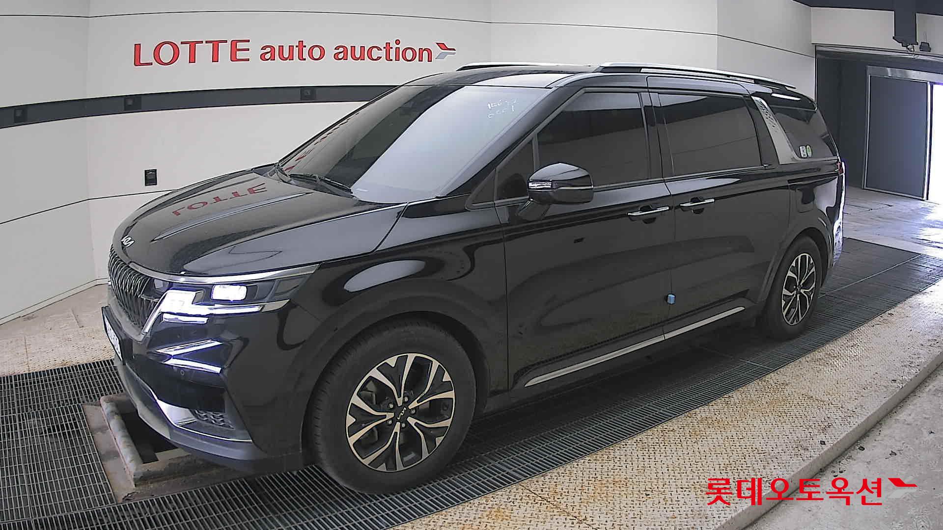 Kia Carnival id 3803783 из Кореи 13