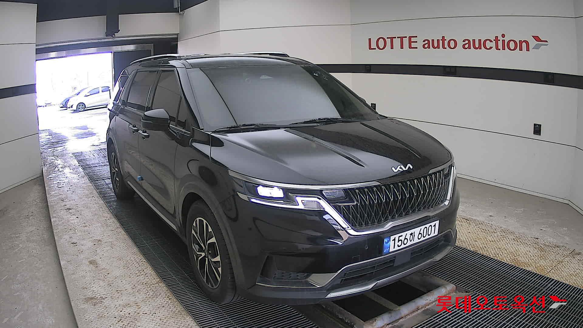 Kia Carnival id 3803783 из Кореи 15