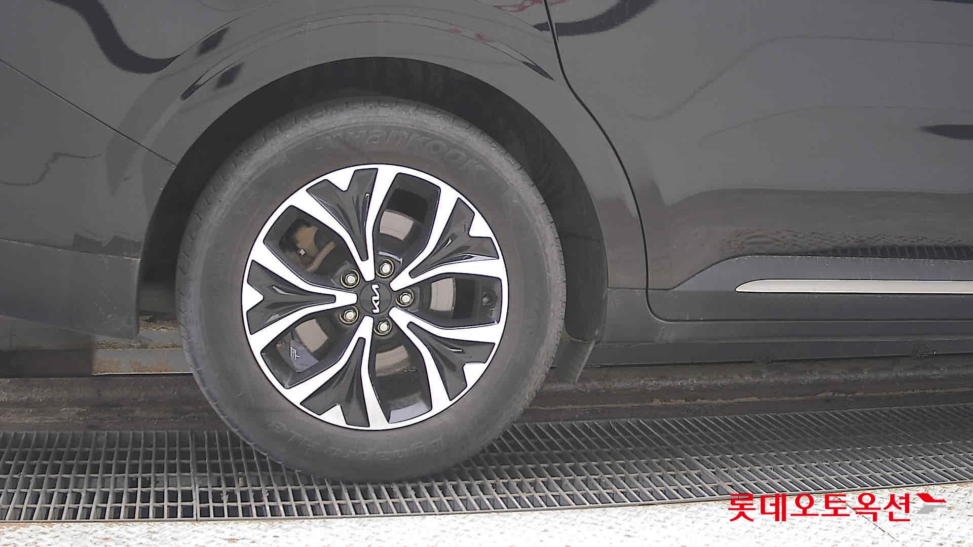 Kia Carnival id 3803783 из Кореи 24