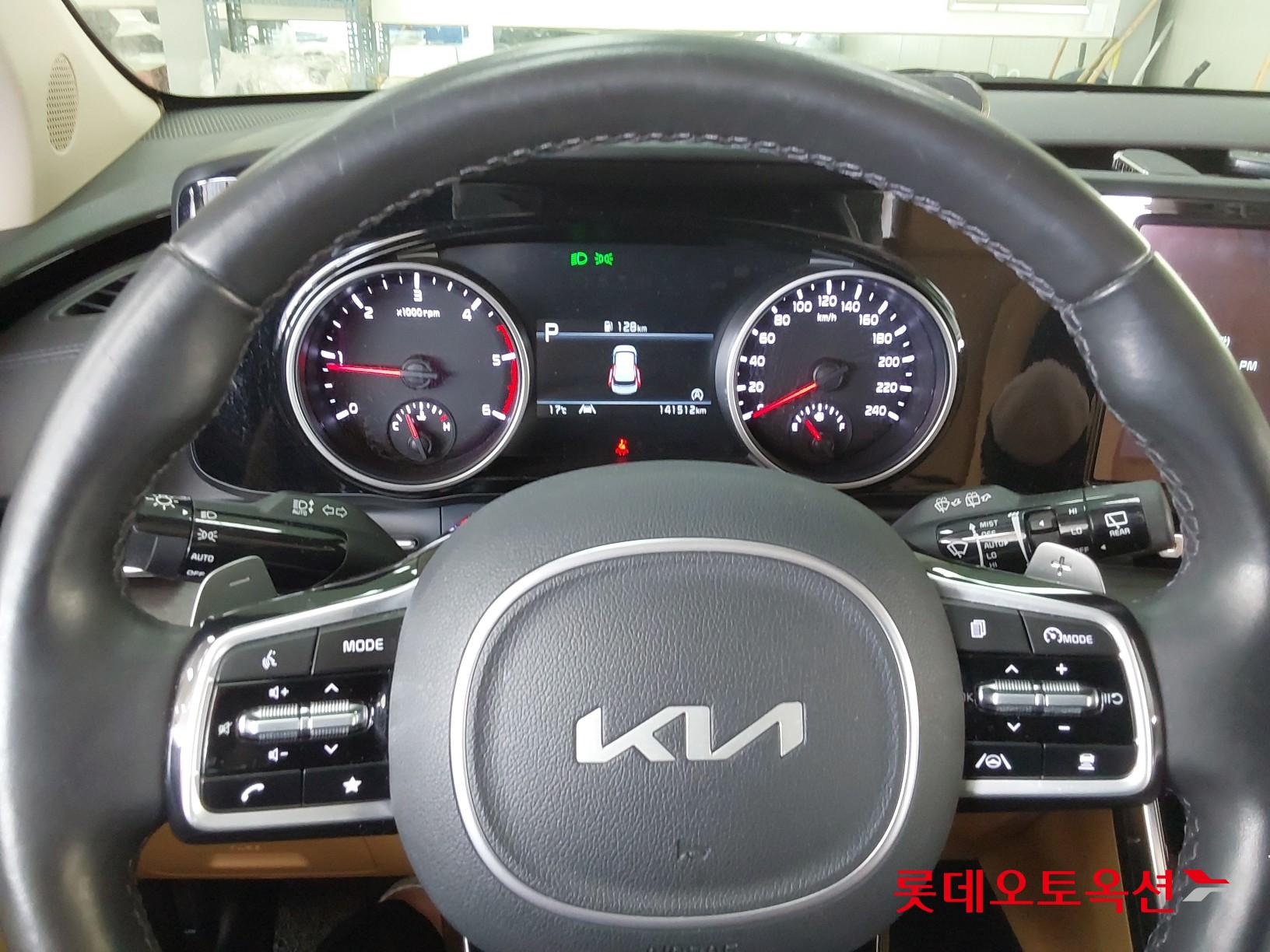 Kia Carnival id 3803783 из Кореи 29