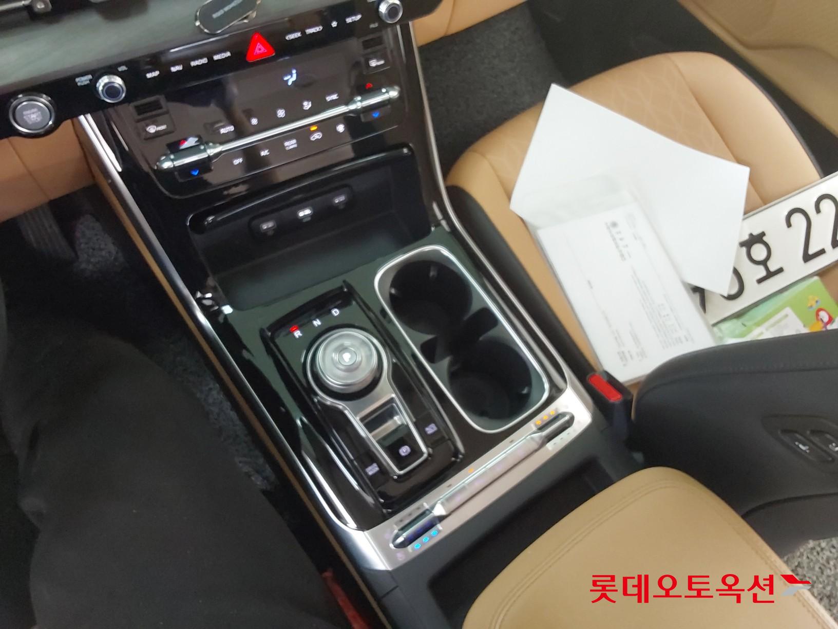 Kia Carnival id 3803783 из Кореи 33