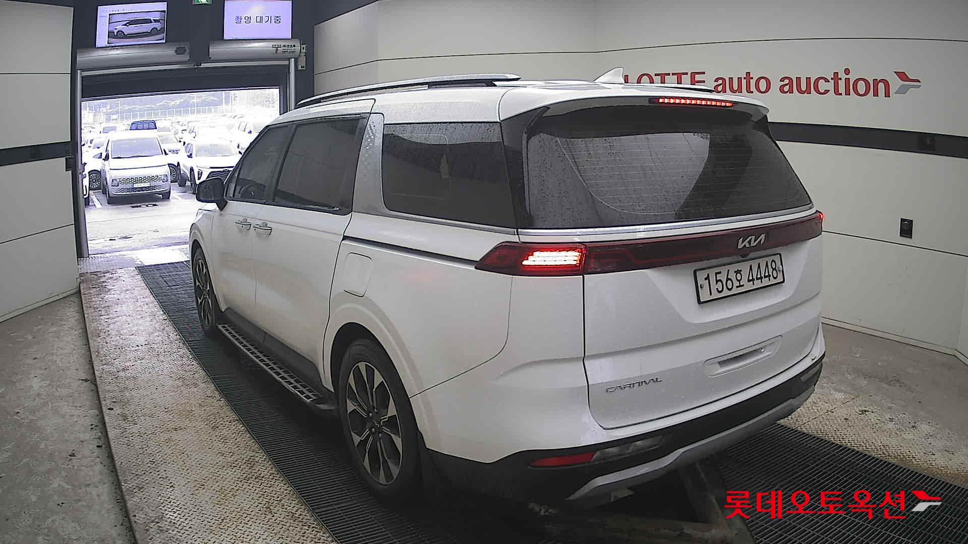 Kia Carnival id 3809954 из Кореи 9