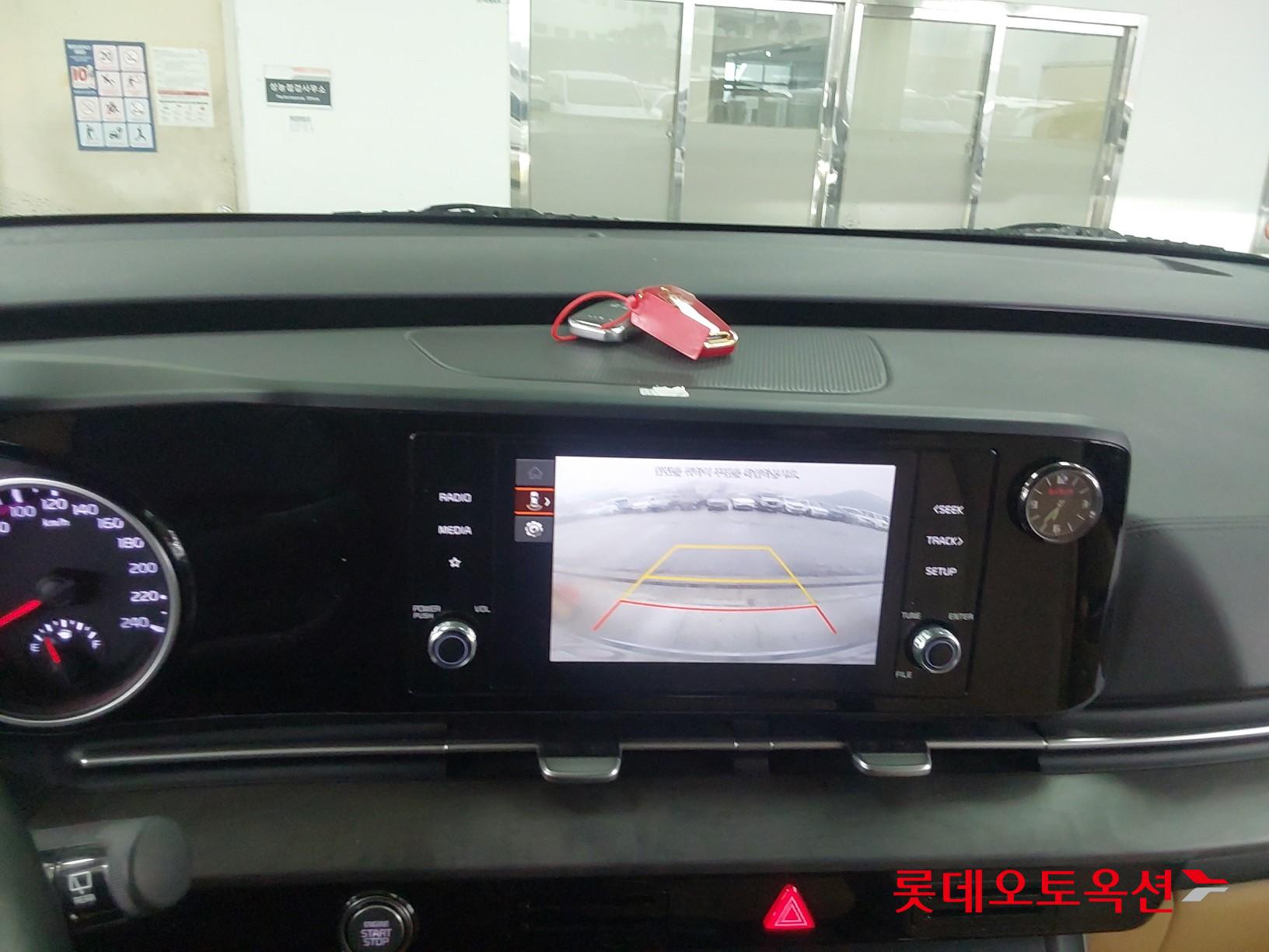 Kia Carnival id 3809954 из Кореи 31