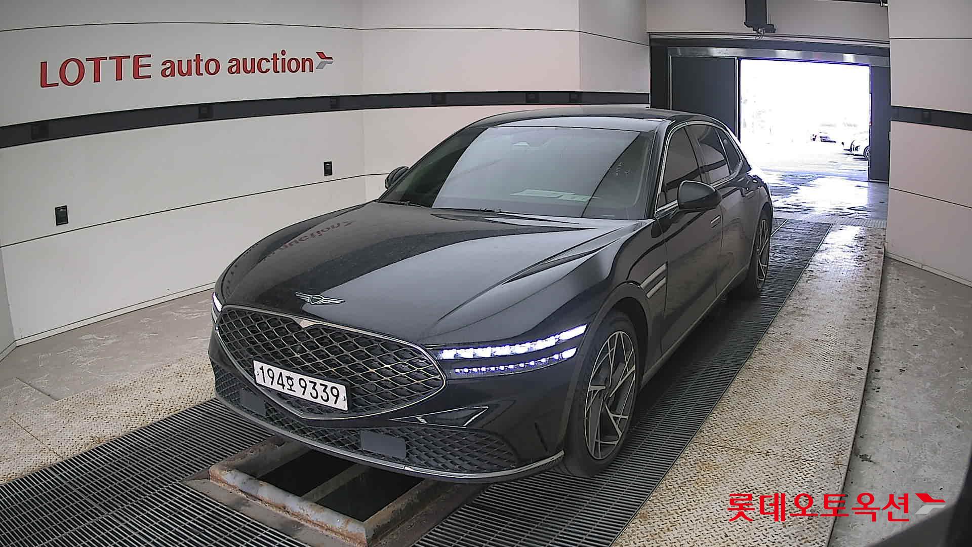 Hyundai G90 2023 Черный из Кореи