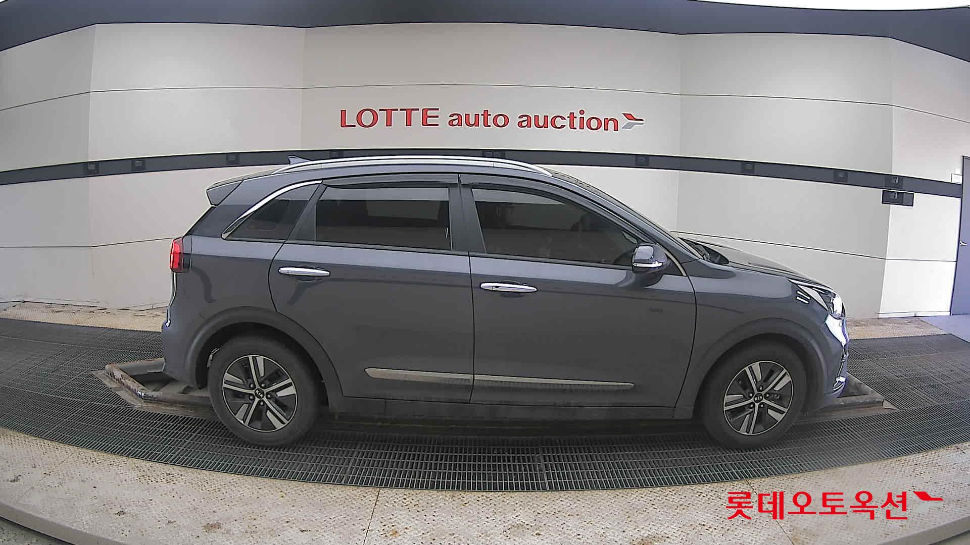 Kia Niro Hybrid 2021 Другое из Кореи, фото 3