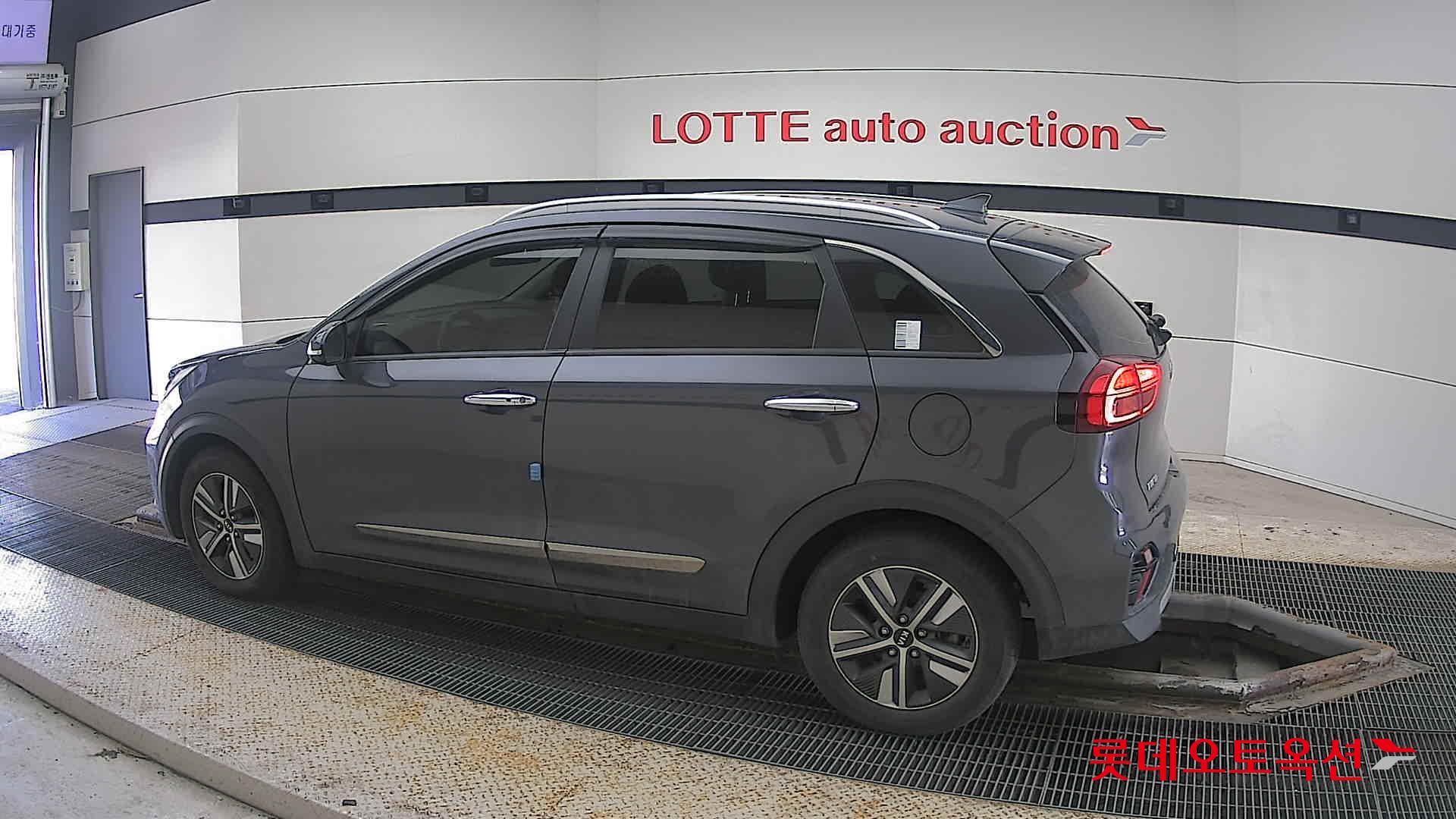 Kia Niro Hybrid id 3816393 из Кореи 11