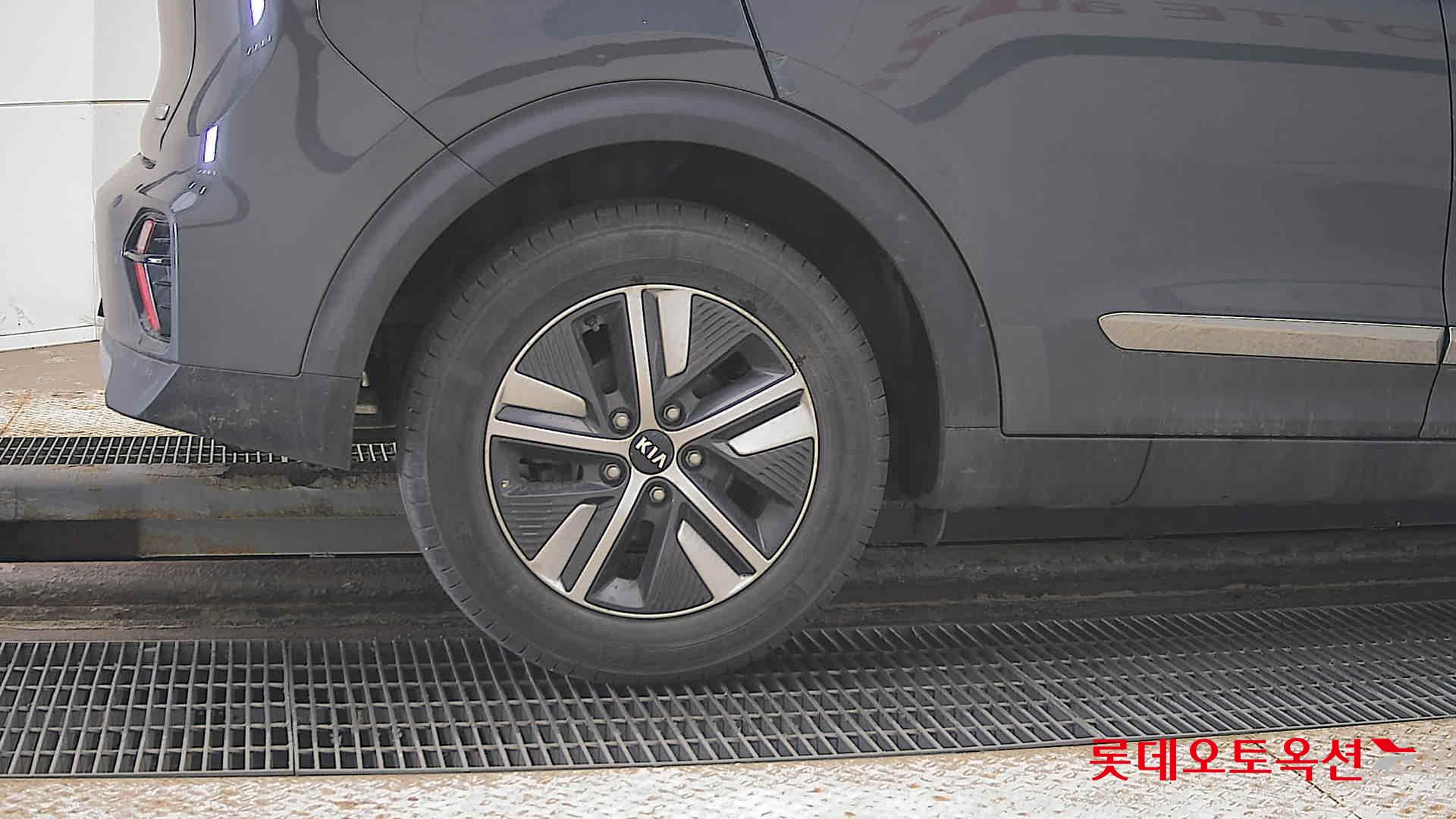 Kia Niro Hybrid id 3816393 из Кореи 24