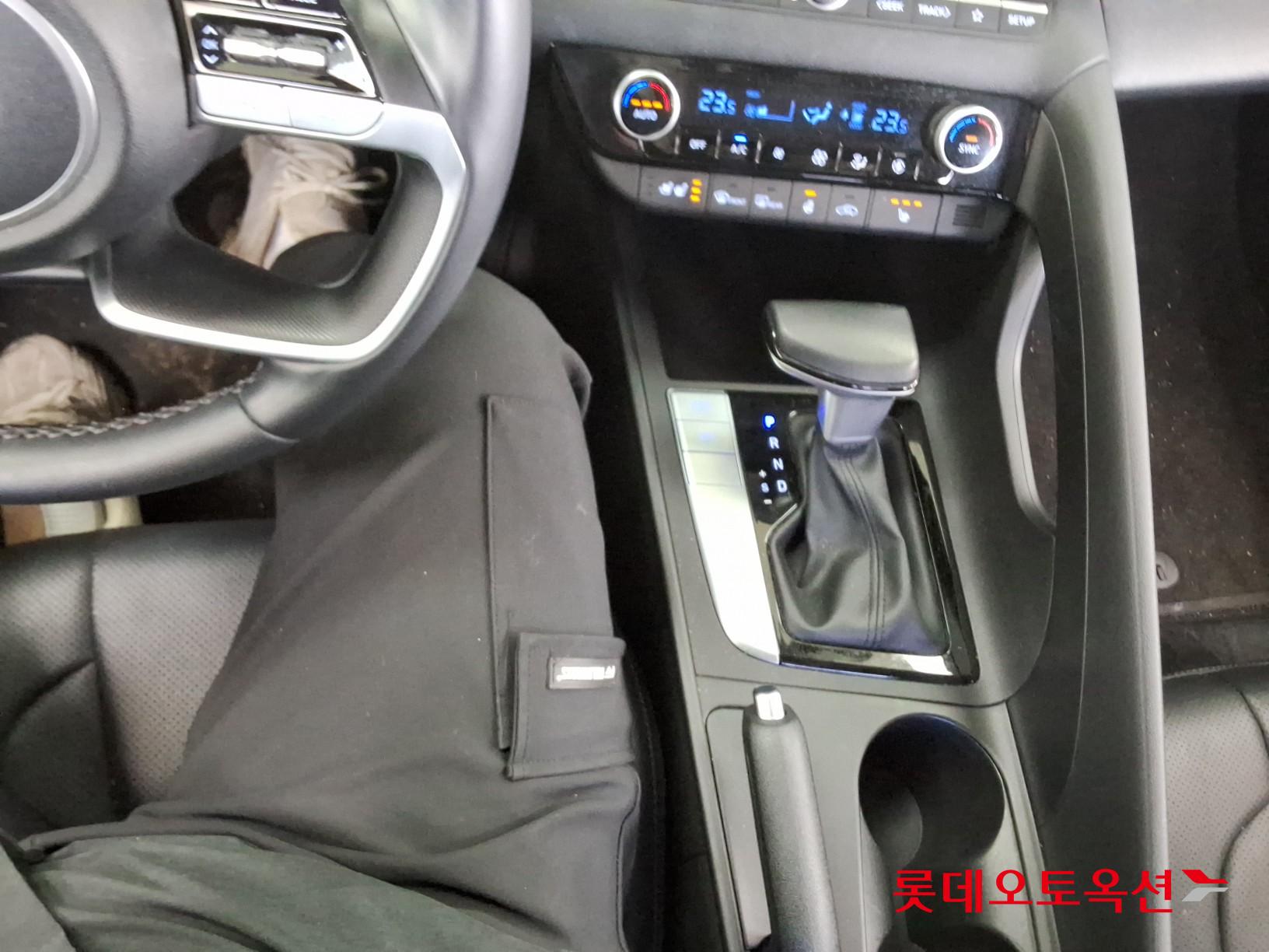 Hyundai Avante id 3803696 из Кореи 33