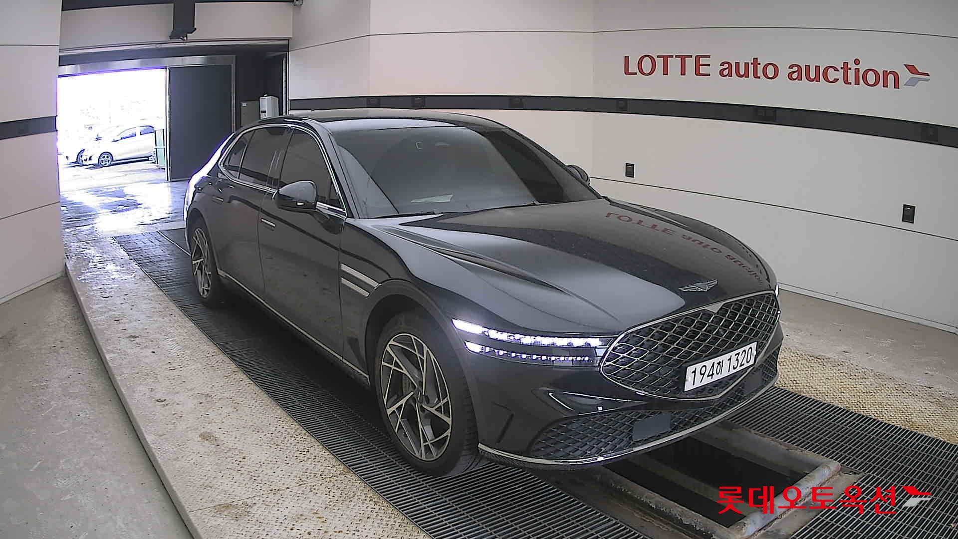 Hyundai G90 2022 Черный из Кореи, фото 2