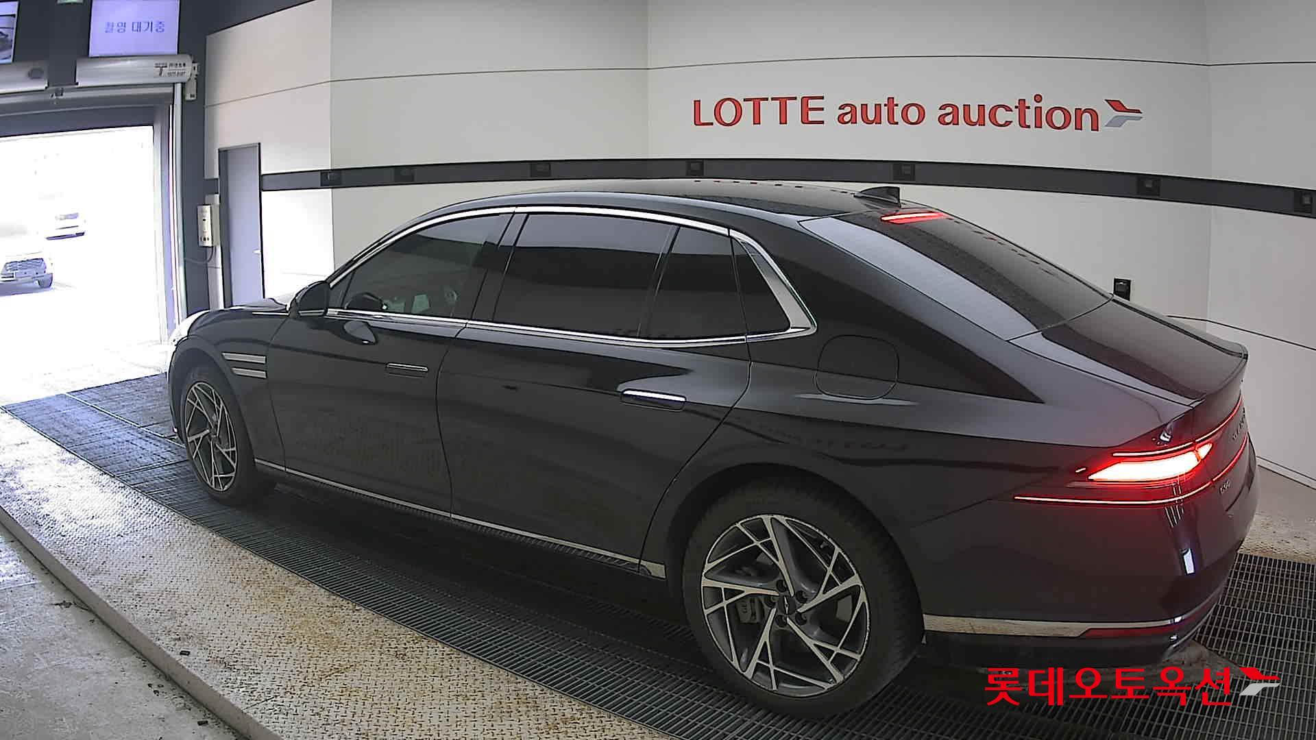 Hyundai G90 id 3803671 из Кореи 10