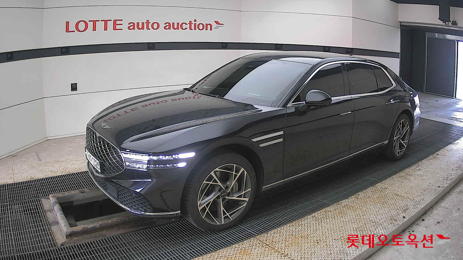 Hyundai G90 id 3803671 из Кореи 13