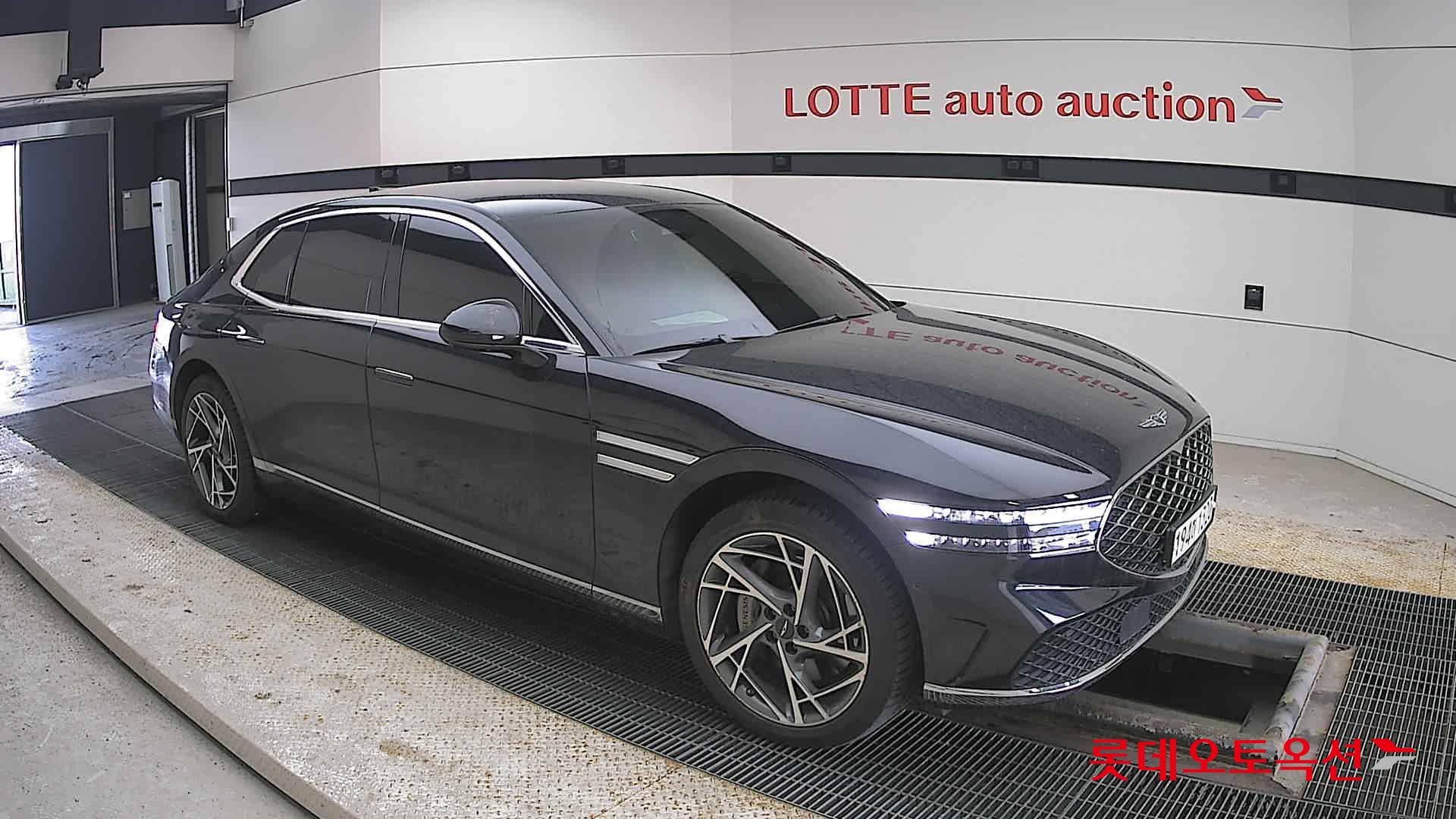 Hyundai G90 id 3803671 из Кореи 16