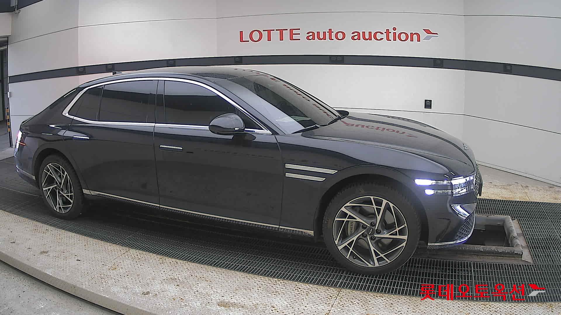 Hyundai G90 id 3803671 из Кореи 17