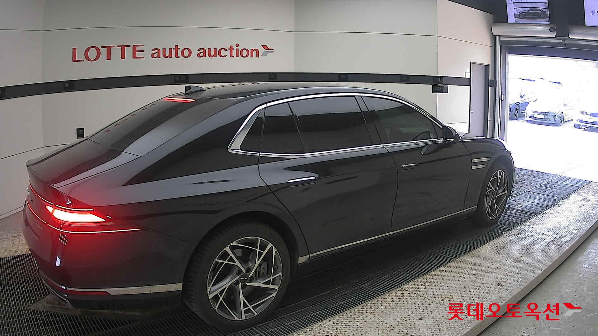 Hyundai G90 id 3803671 из Кореи 19