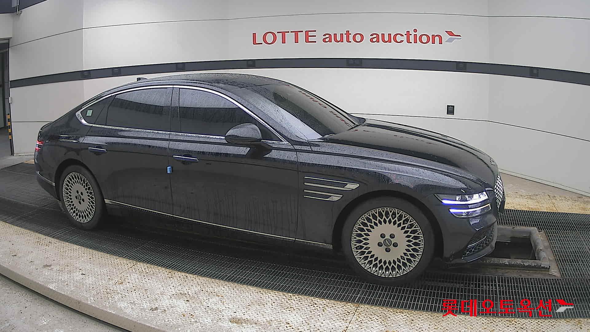 Hyundai G80 id 3809855 из Кореи 17