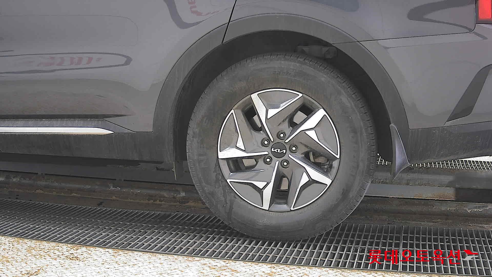 Kia Sorento Hybrid id 3803793 из Кореи 22