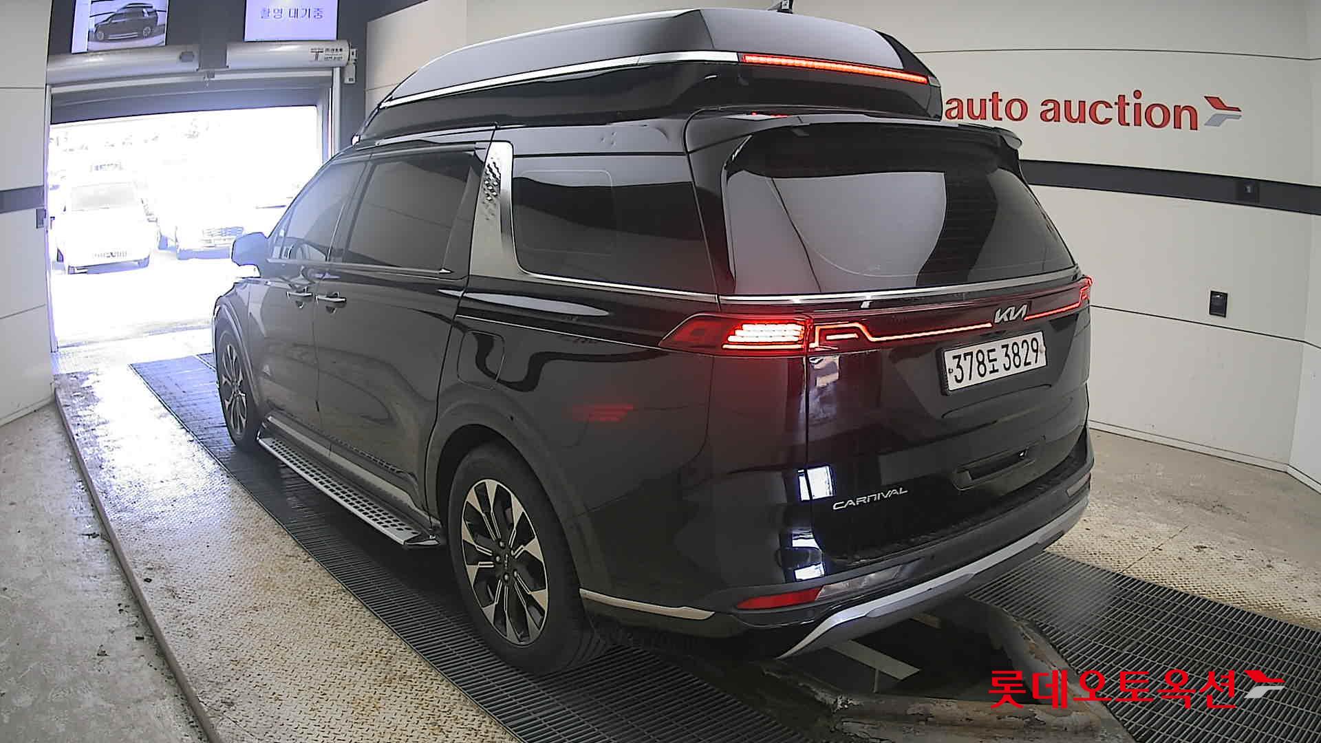 Kia Carnival Hairimujin 2022 Черный из Кореи, фото 6