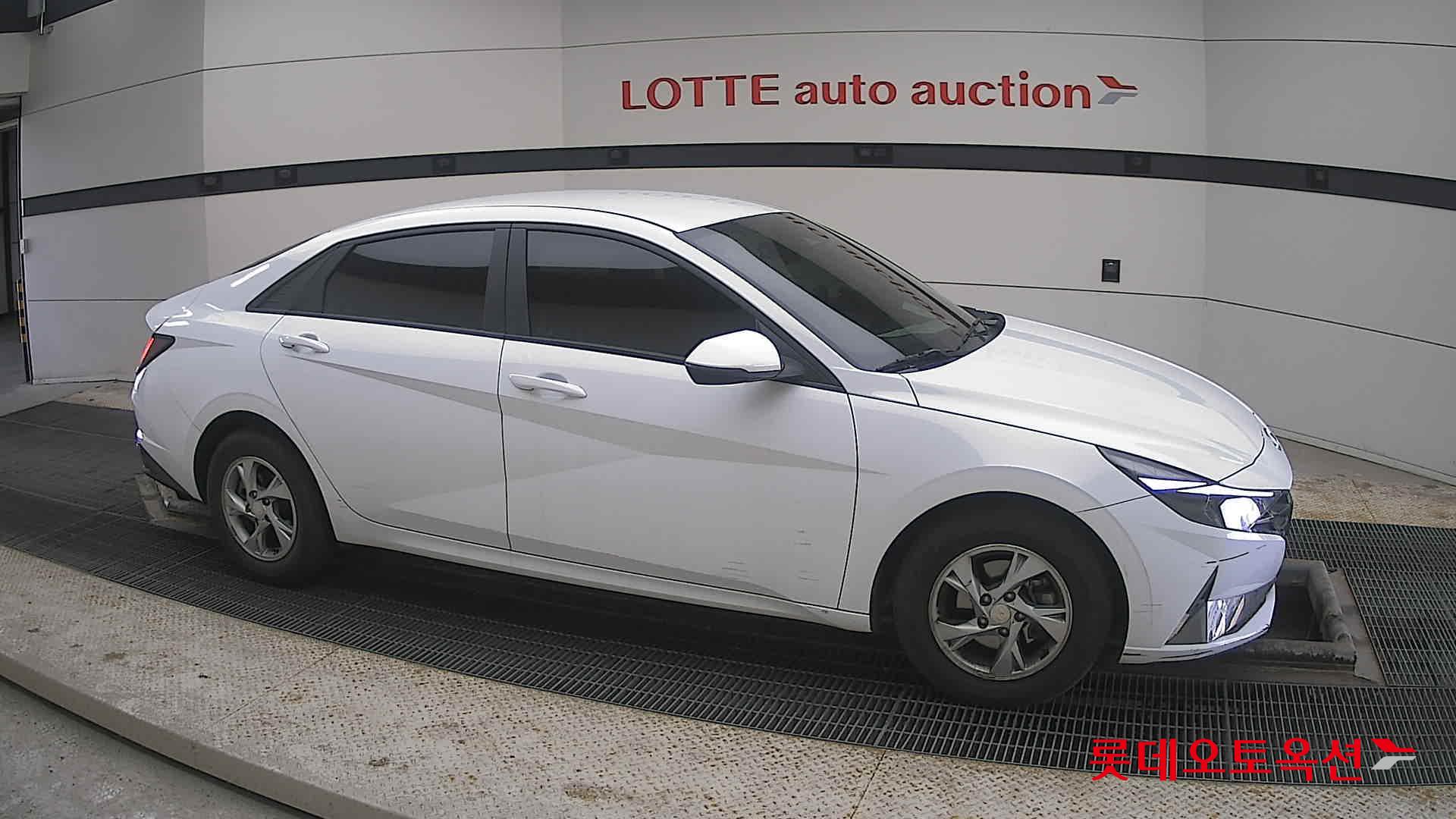 Hyundai Avante id 3803688 из Кореи 17