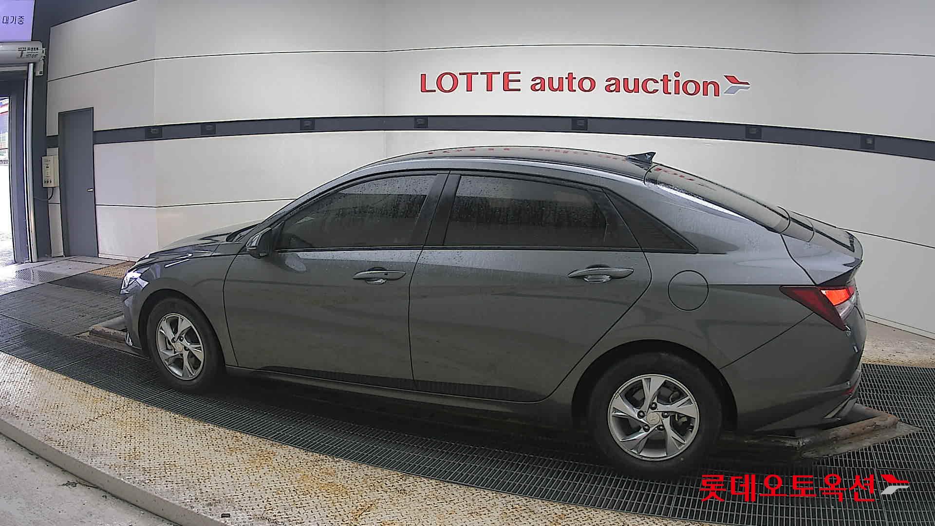 Hyundai Avante id 3809884 из Кореи 11