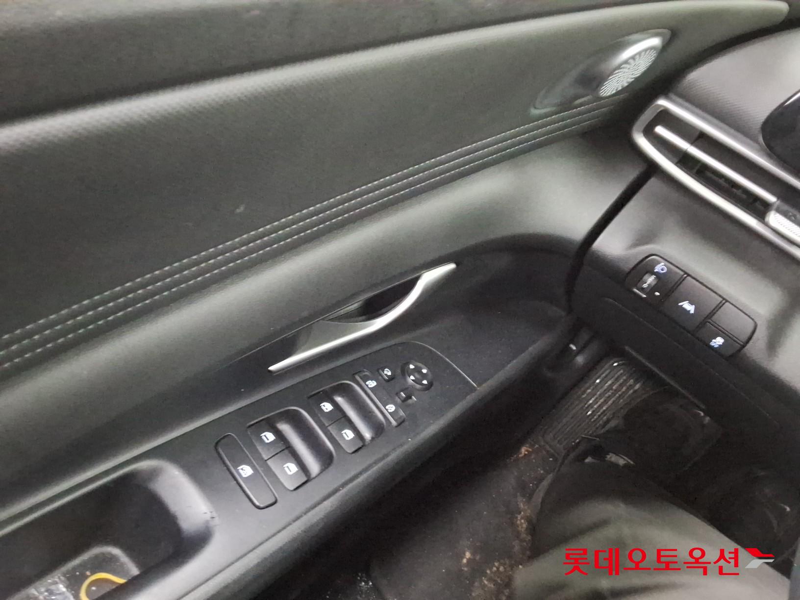 Hyundai Avante id 3809884 из Кореи 28