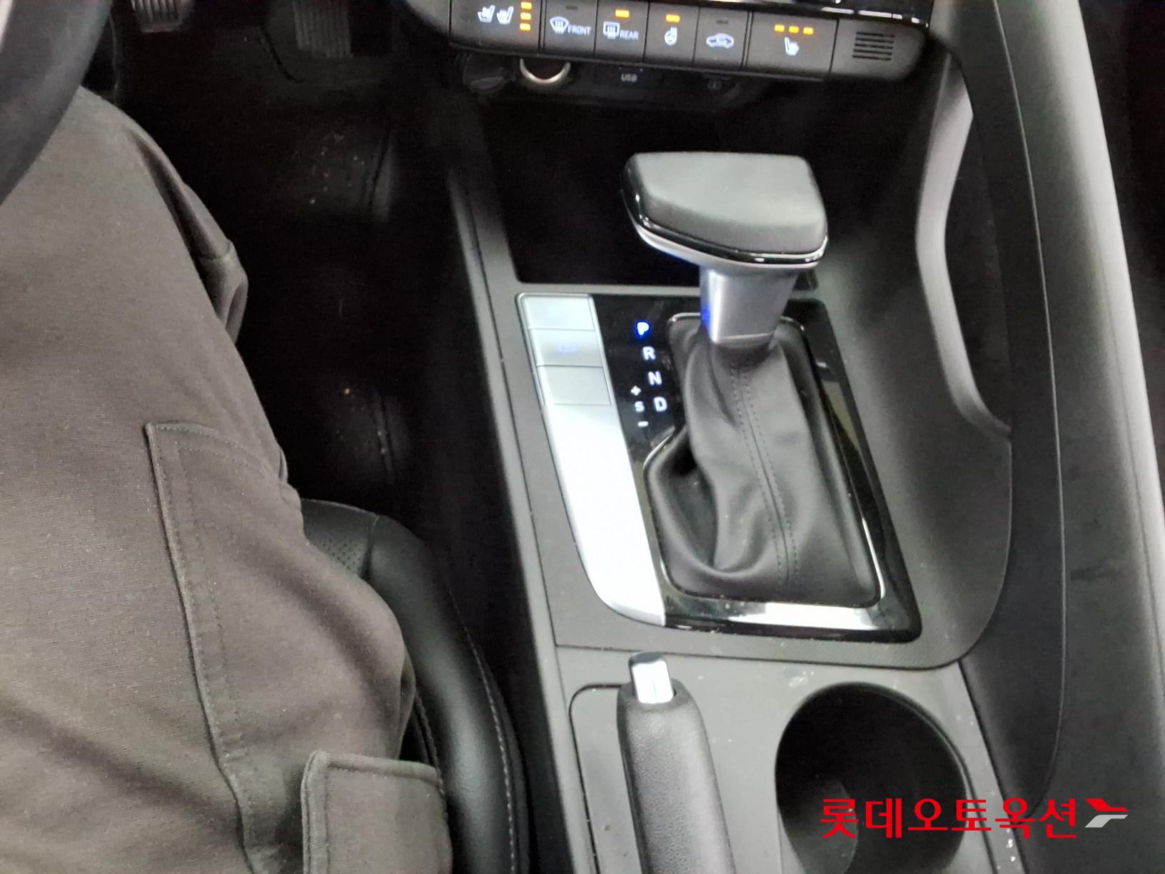 Hyundai Avante id 3809884 из Кореи 33