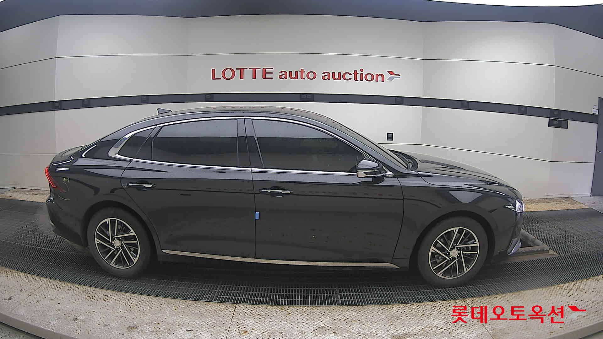 Hyundai Grandeur 2023 Черный из Кореи, фото 3