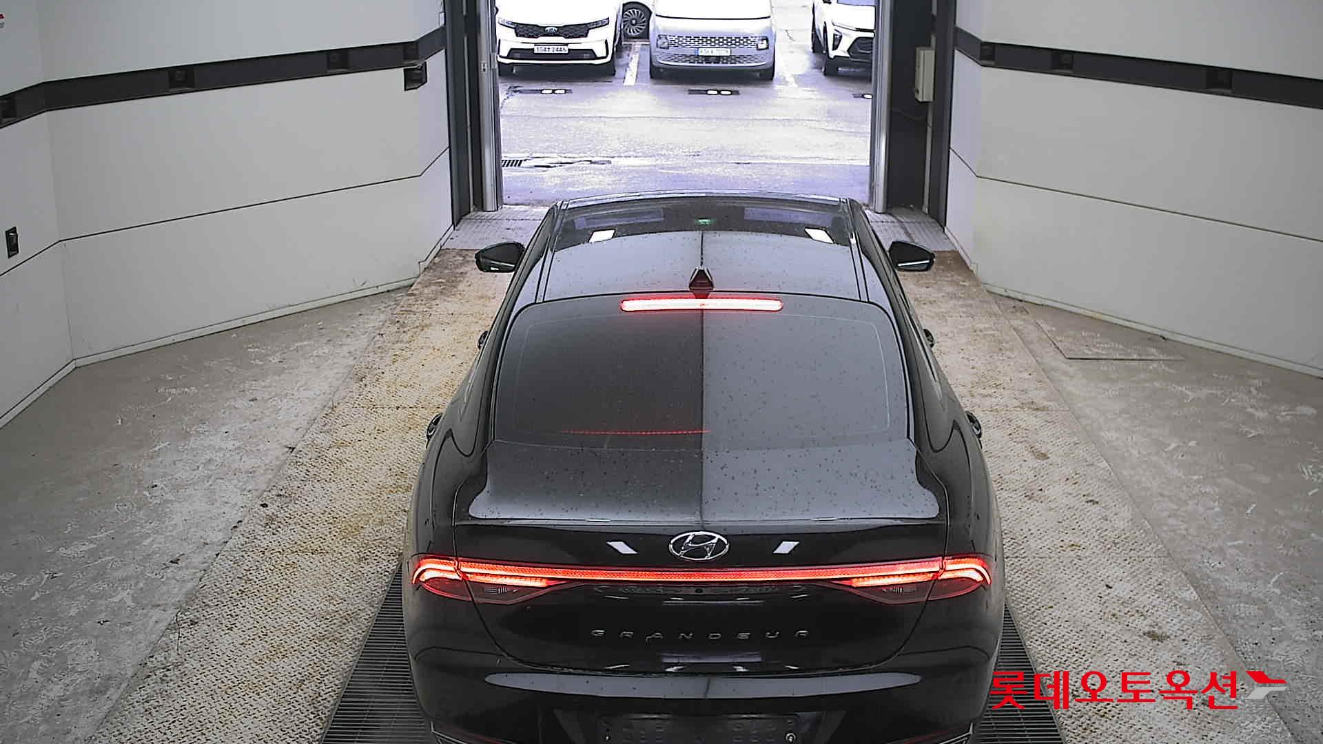 Hyundai Grandeur 2023 Черный из Кореи, фото 5