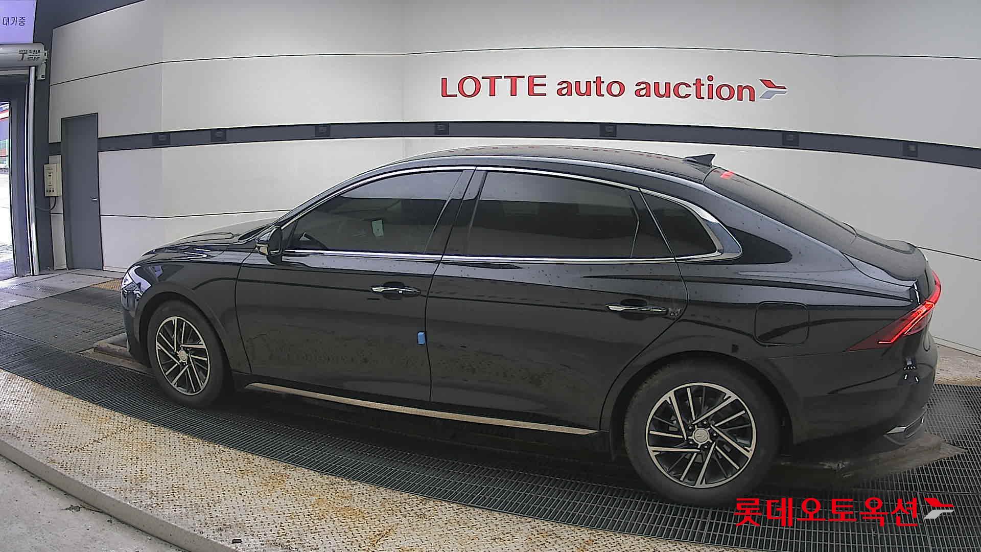 Hyundai Grandeur id 3809912 из Кореи 11