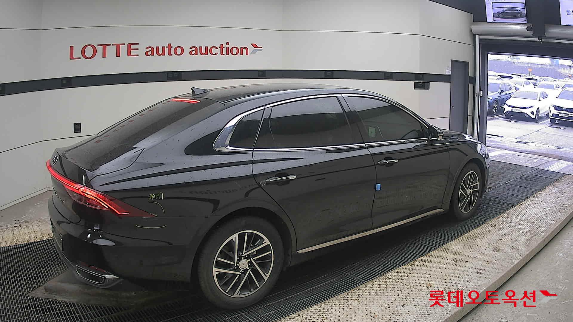 Hyundai Grandeur id 3809912 из Кореи 19