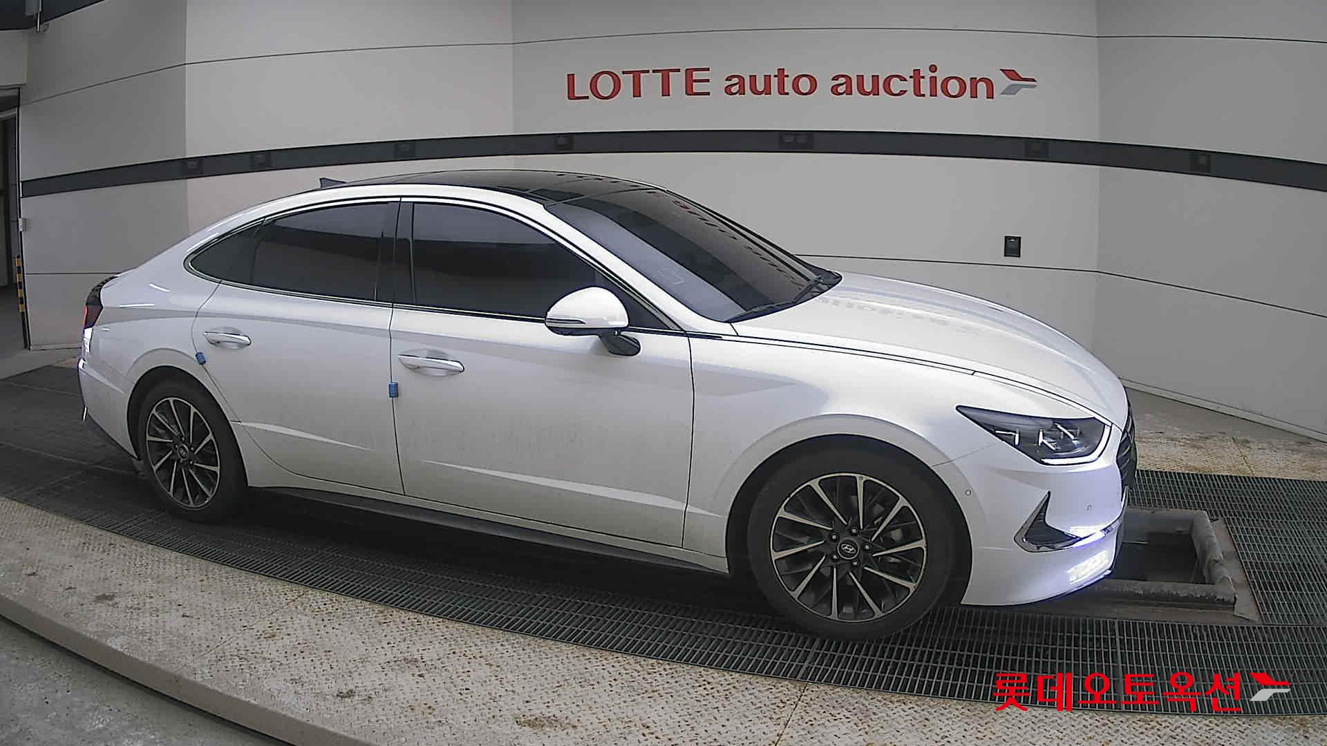 Hyundai Sonata id 3822852 из Кореи 17