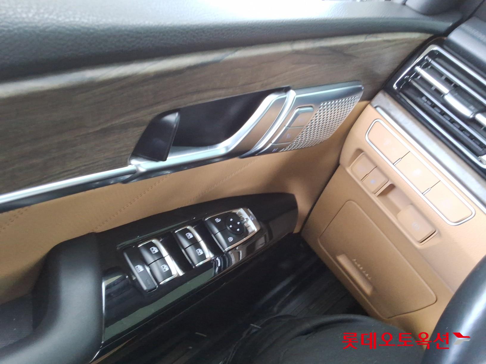 Kia Mohave id 3822907 из Кореи 28