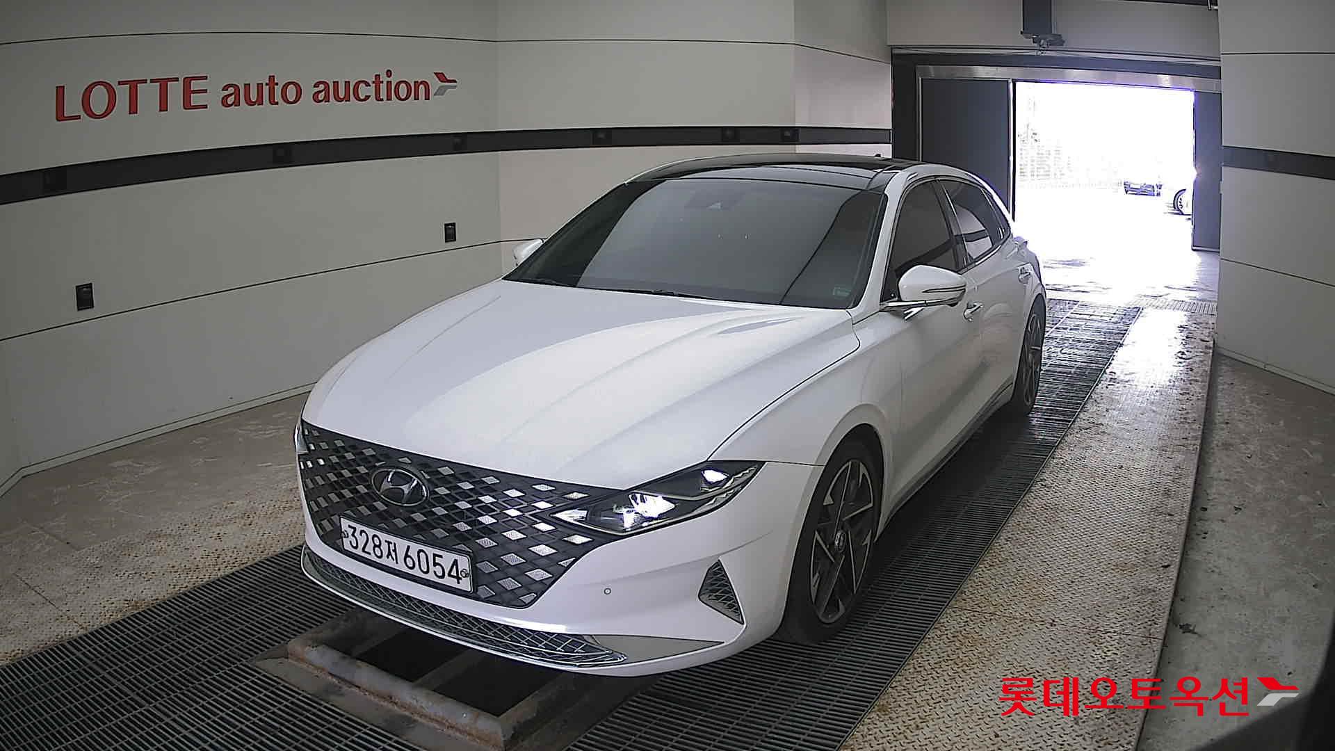 Hyundai Grandeur 2020 Белый из Кореи