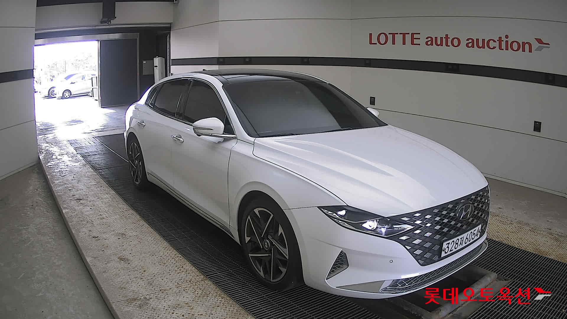 Hyundai Grandeur 2020 Белый из Кореи, фото 2