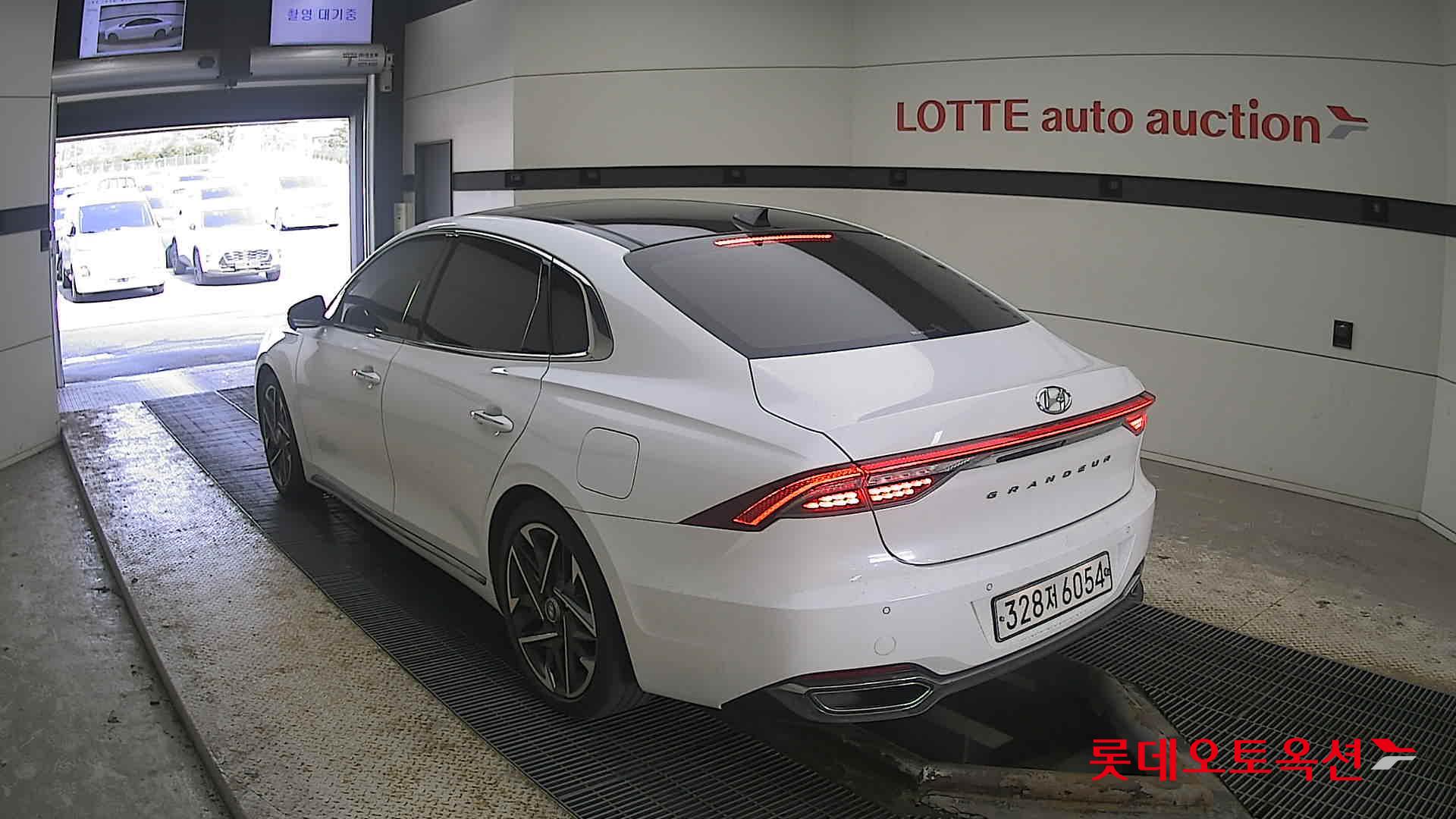 Hyundai Grandeur 2020 Белый из Кореи, фото 6