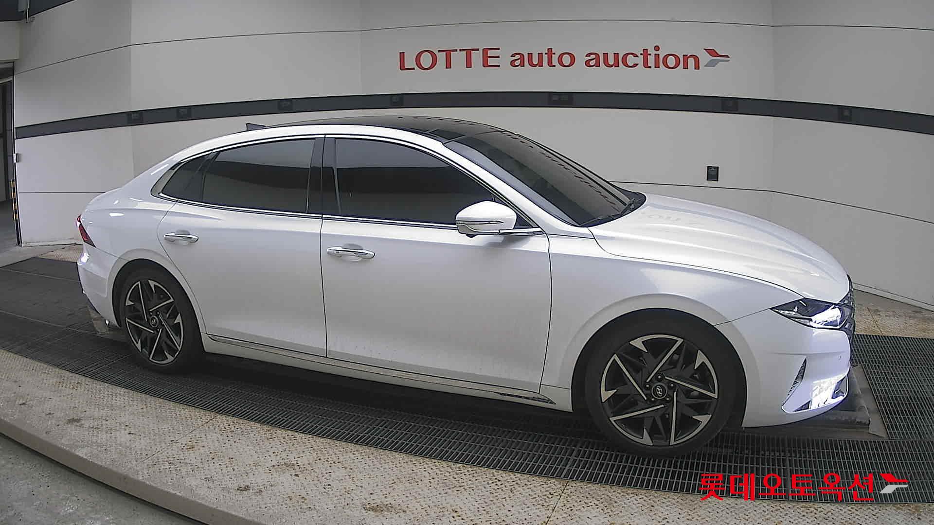 Hyundai Grandeur id 3822888 из Кореи 17