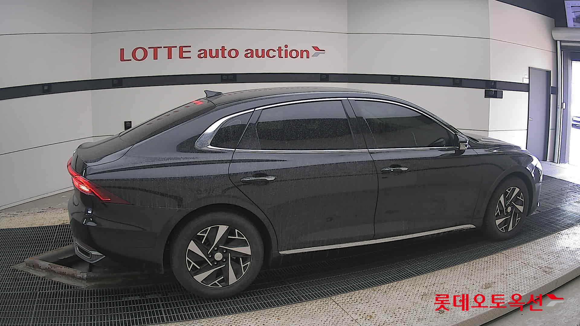 Hyundai Grandeur Hybrid id 3849317 из Кореи 18