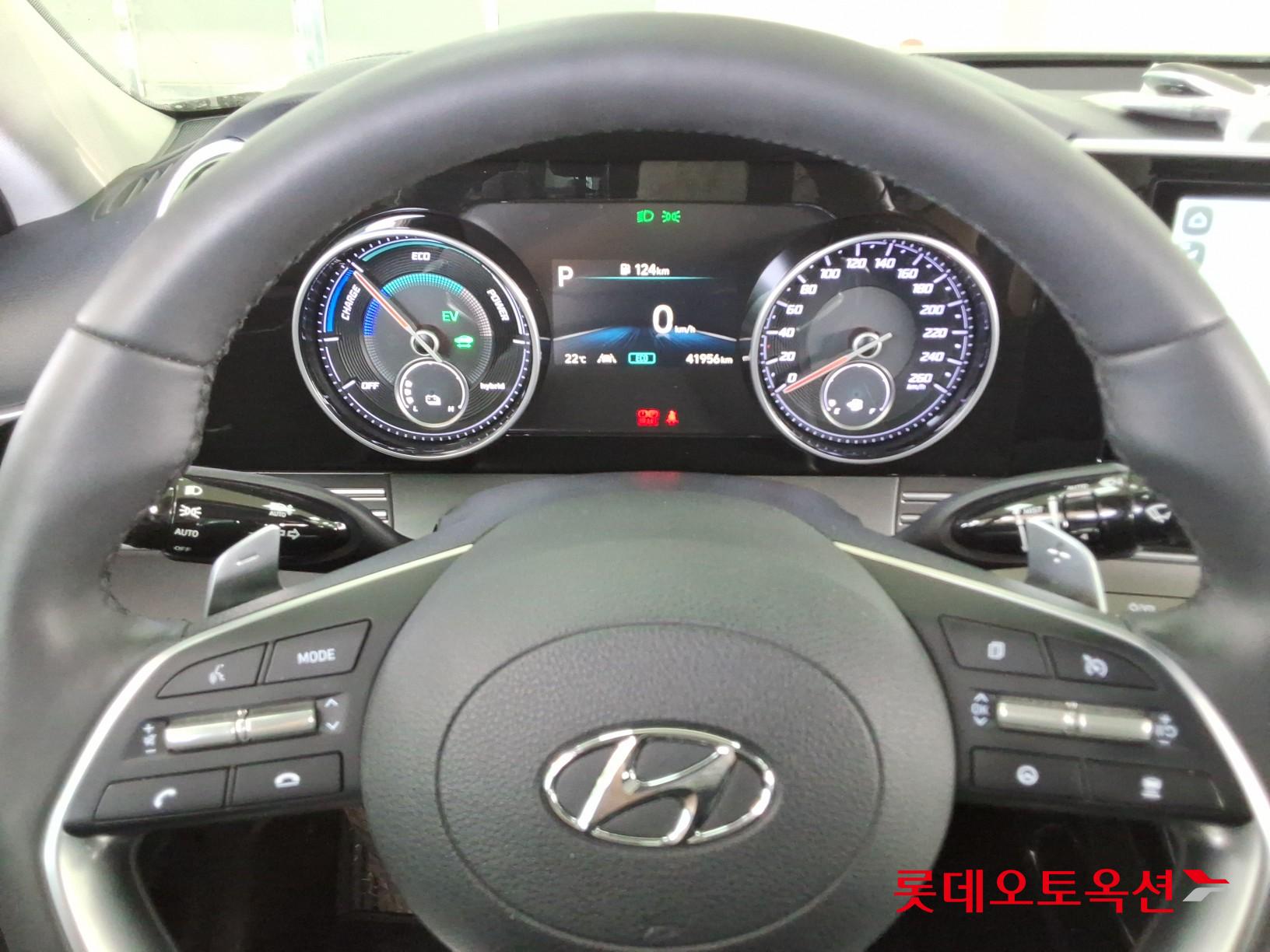 Hyundai Grandeur Hybrid id 3849317 из Кореи 29