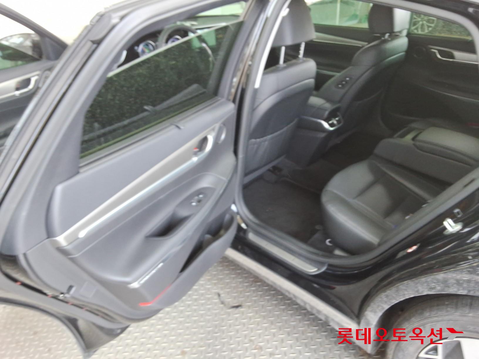 Hyundai Grandeur Hybrid id 3849317 из Кореи 37