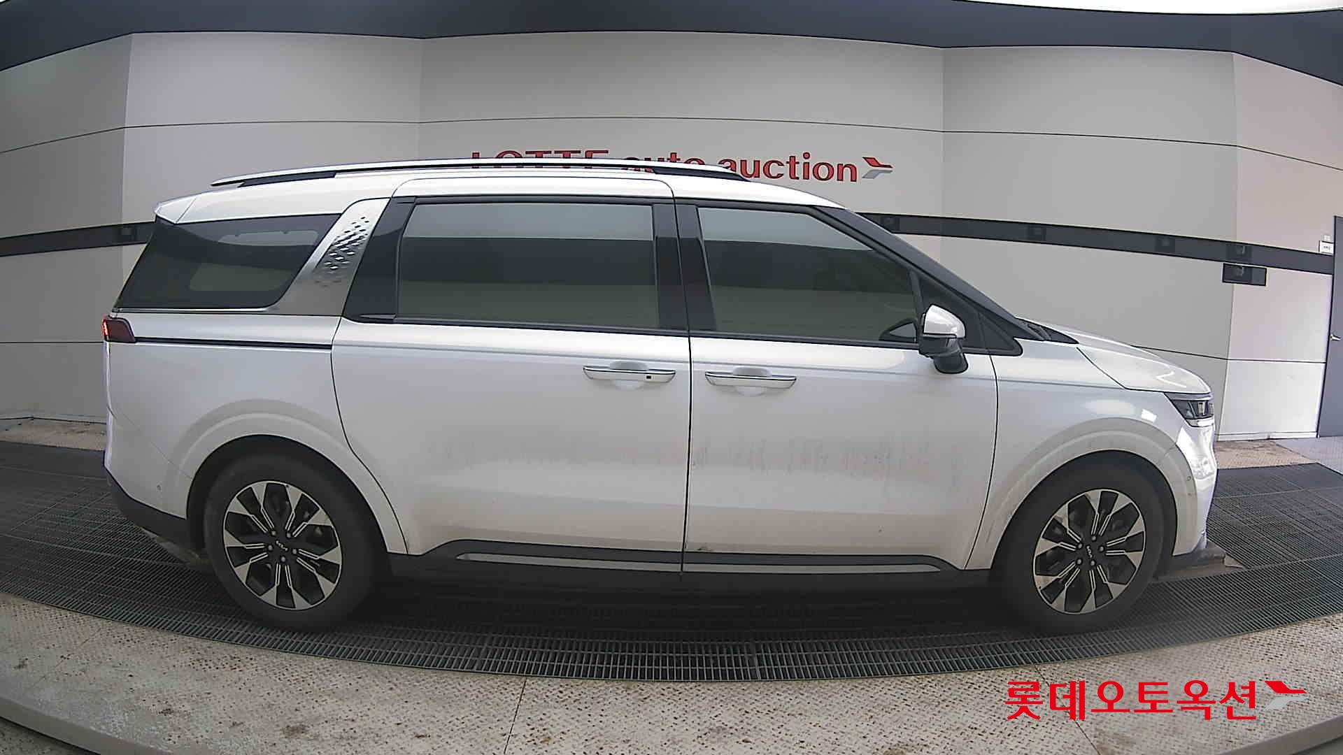 كيا كارنفال