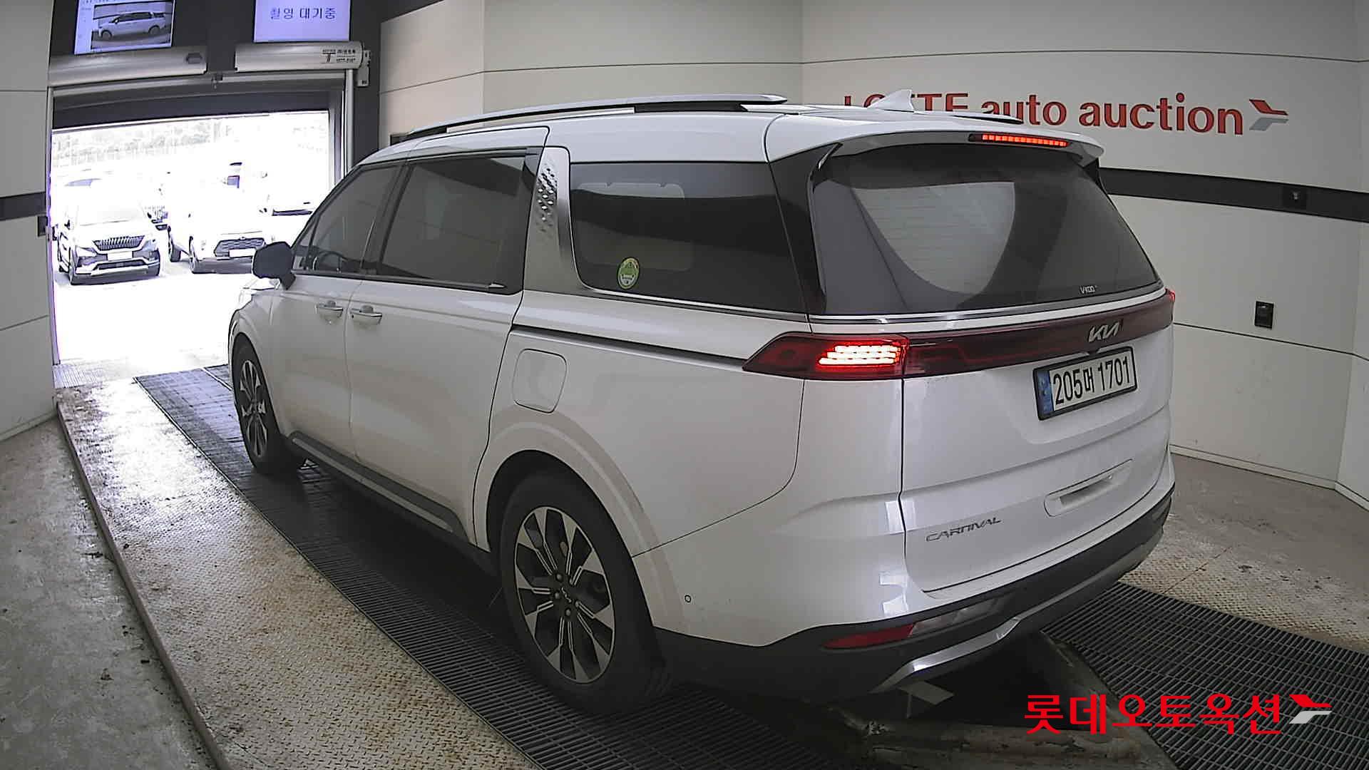 كيا كارنفال