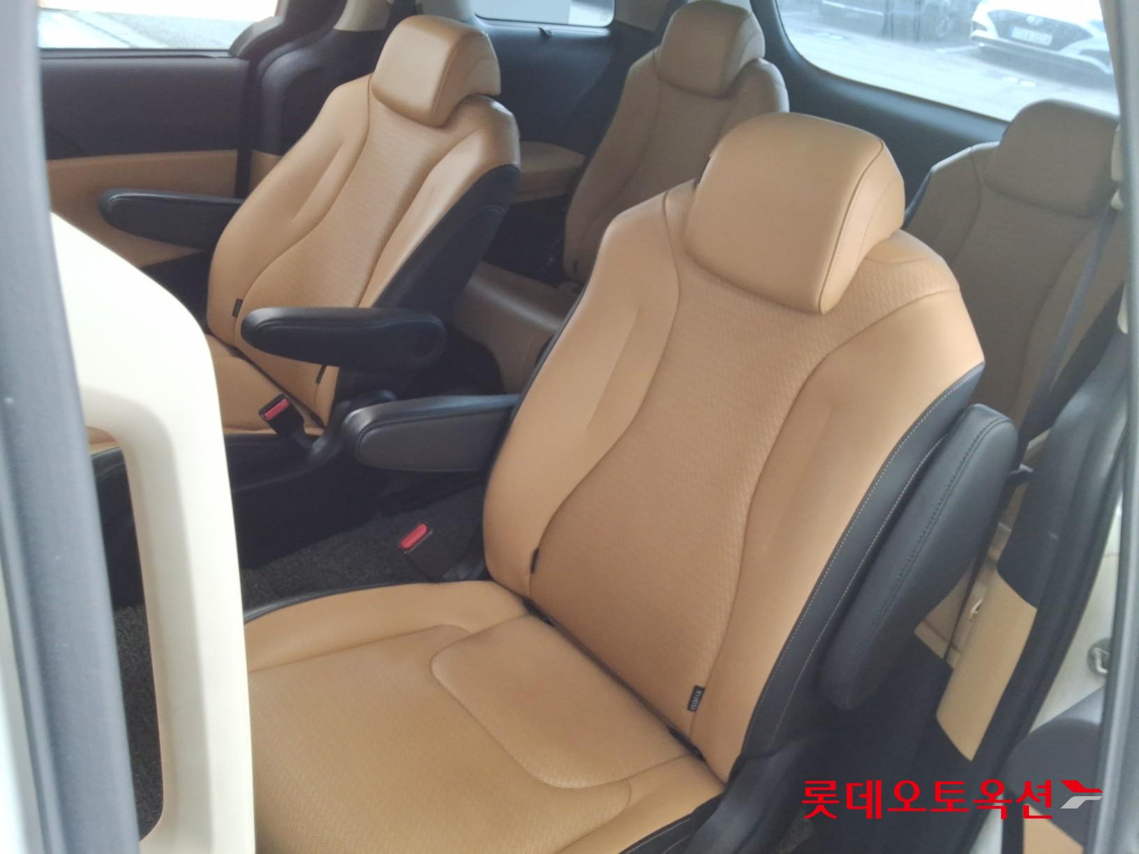 كيا كارنفال