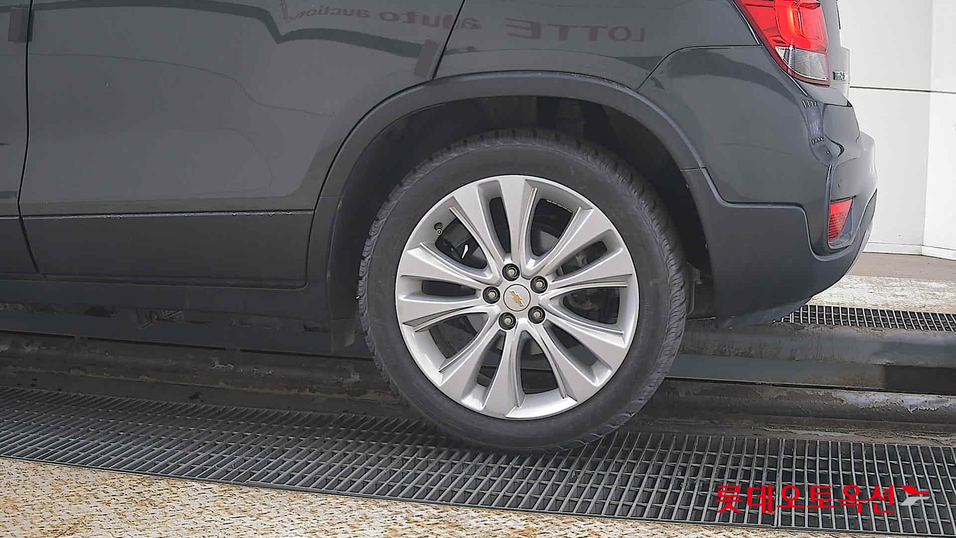 جنرال موتورز كوريا تراكس 2017 - صورة 26