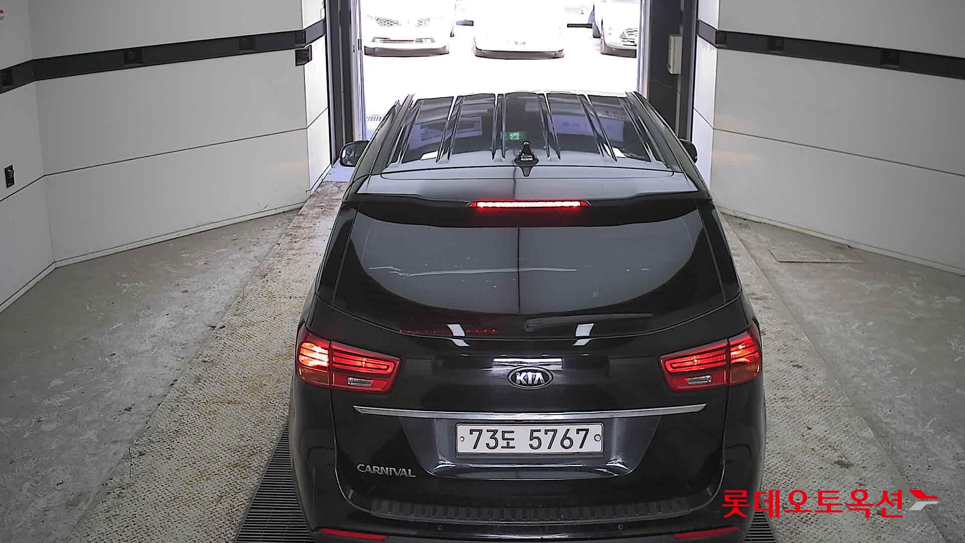 Kia Carnival 2019 Черный из Кореи, фото 5